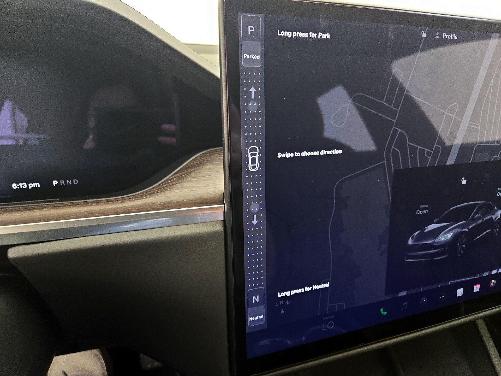 Thumbnail: 2023 Tesla Model S - 17