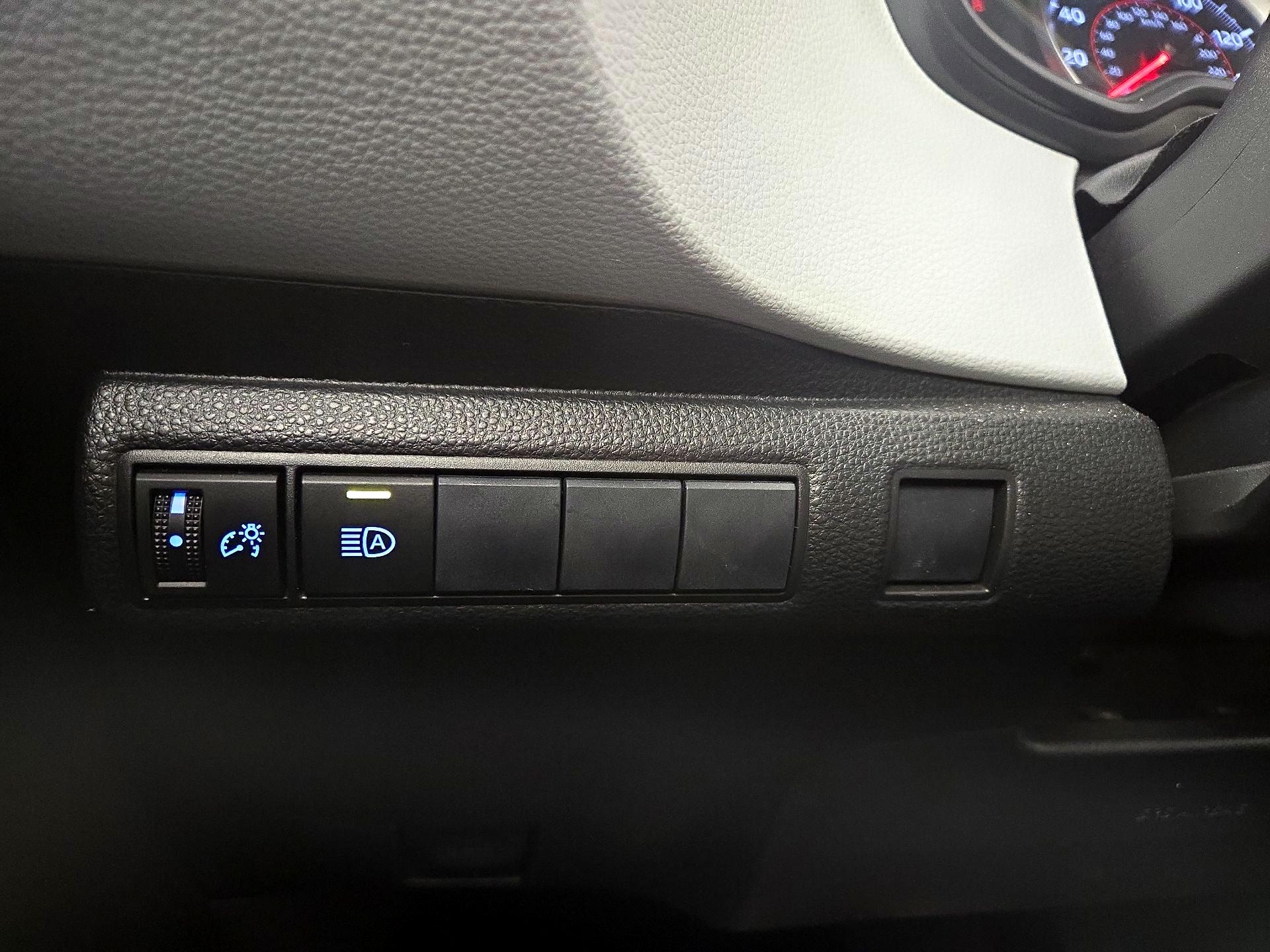 Thumbnail: 2020 Toyota Corolla - 13