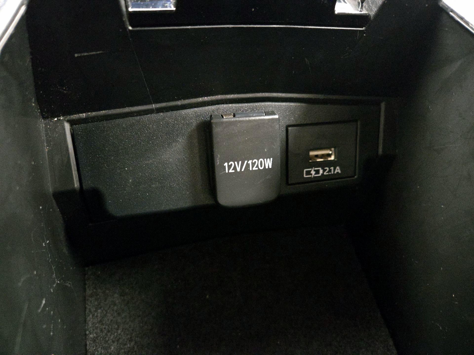 Thumbnail: 2020 Toyota Corolla - 18