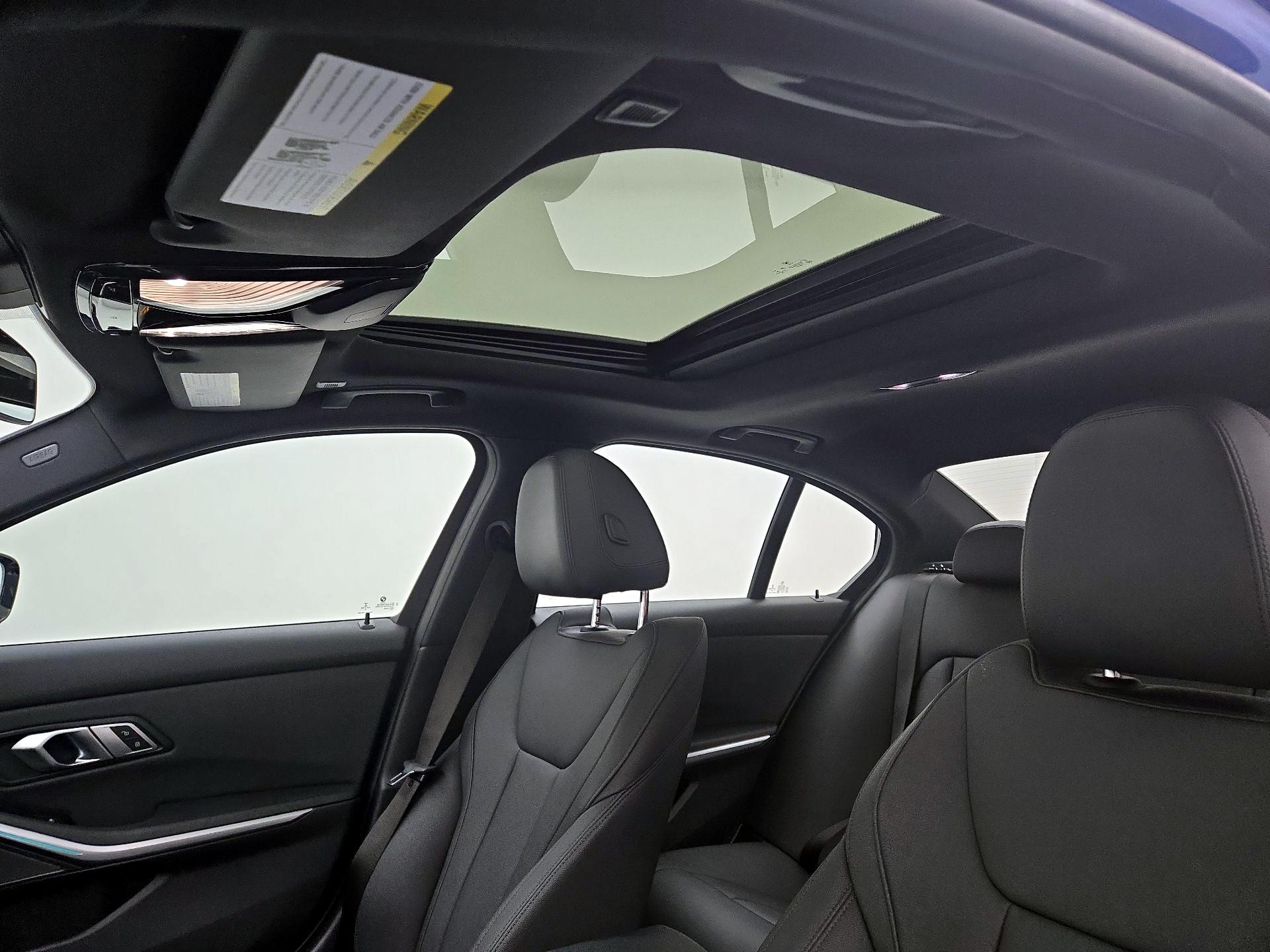 Thumbnail: 2021 BMW 3 Series - 20