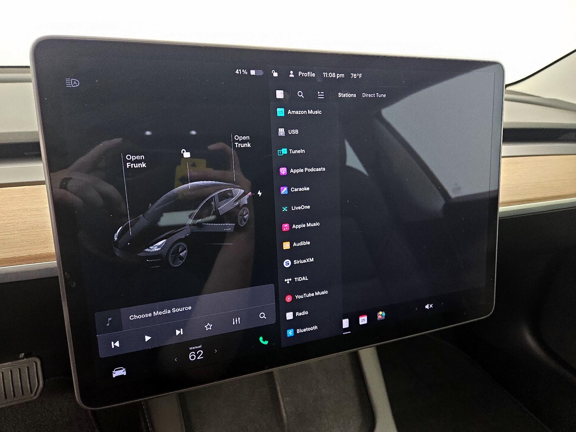 Thumbnail: 2021 Tesla Model 3 - 15