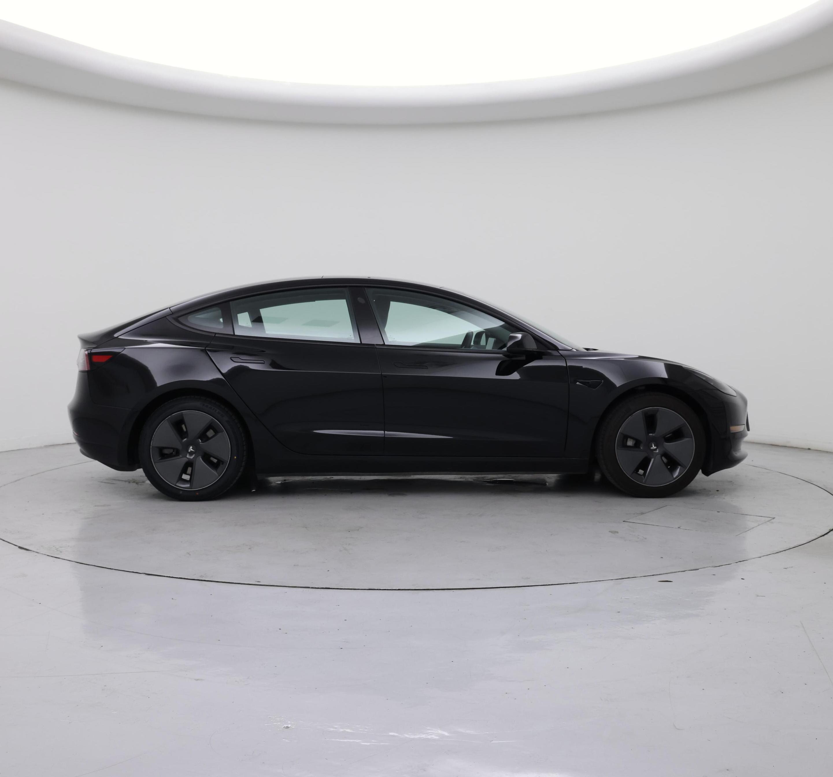 Thumbnail: 2021 Tesla Model 3 - 7
