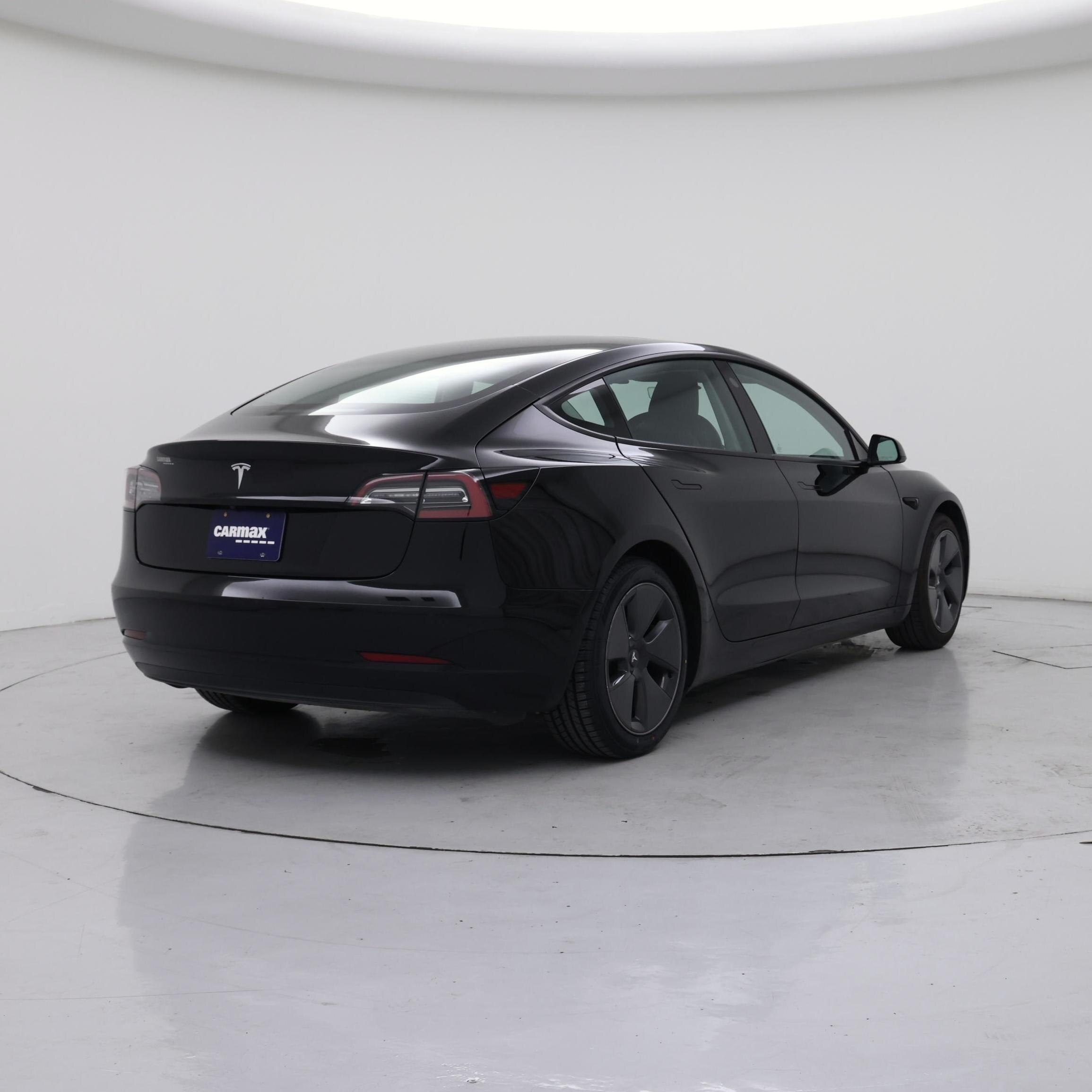 Thumbnail: 2021 Tesla Model 3 - 8