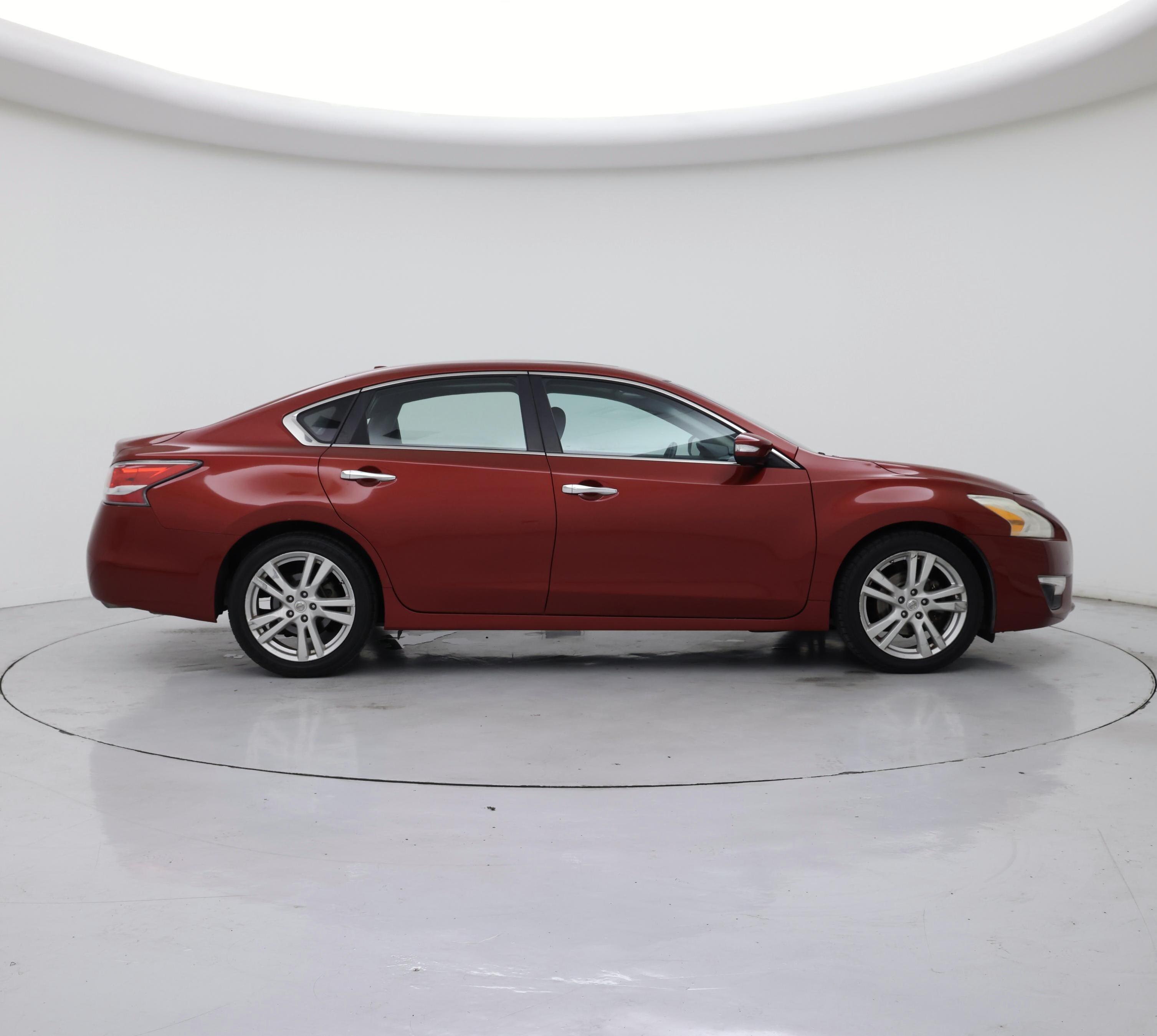 Thumbnail: 2015 Nissan Altima - 7