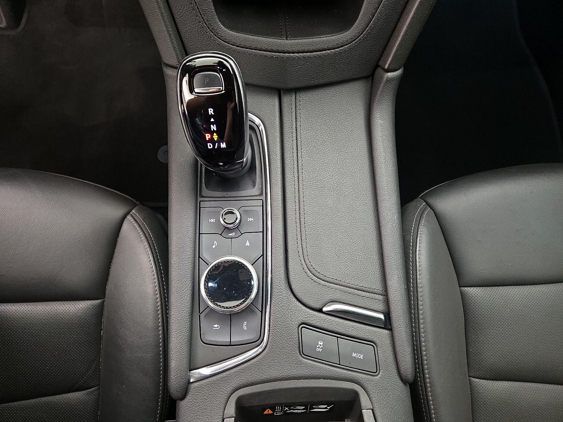 Thumbnail: 2022 Cadillac XT6 - 18