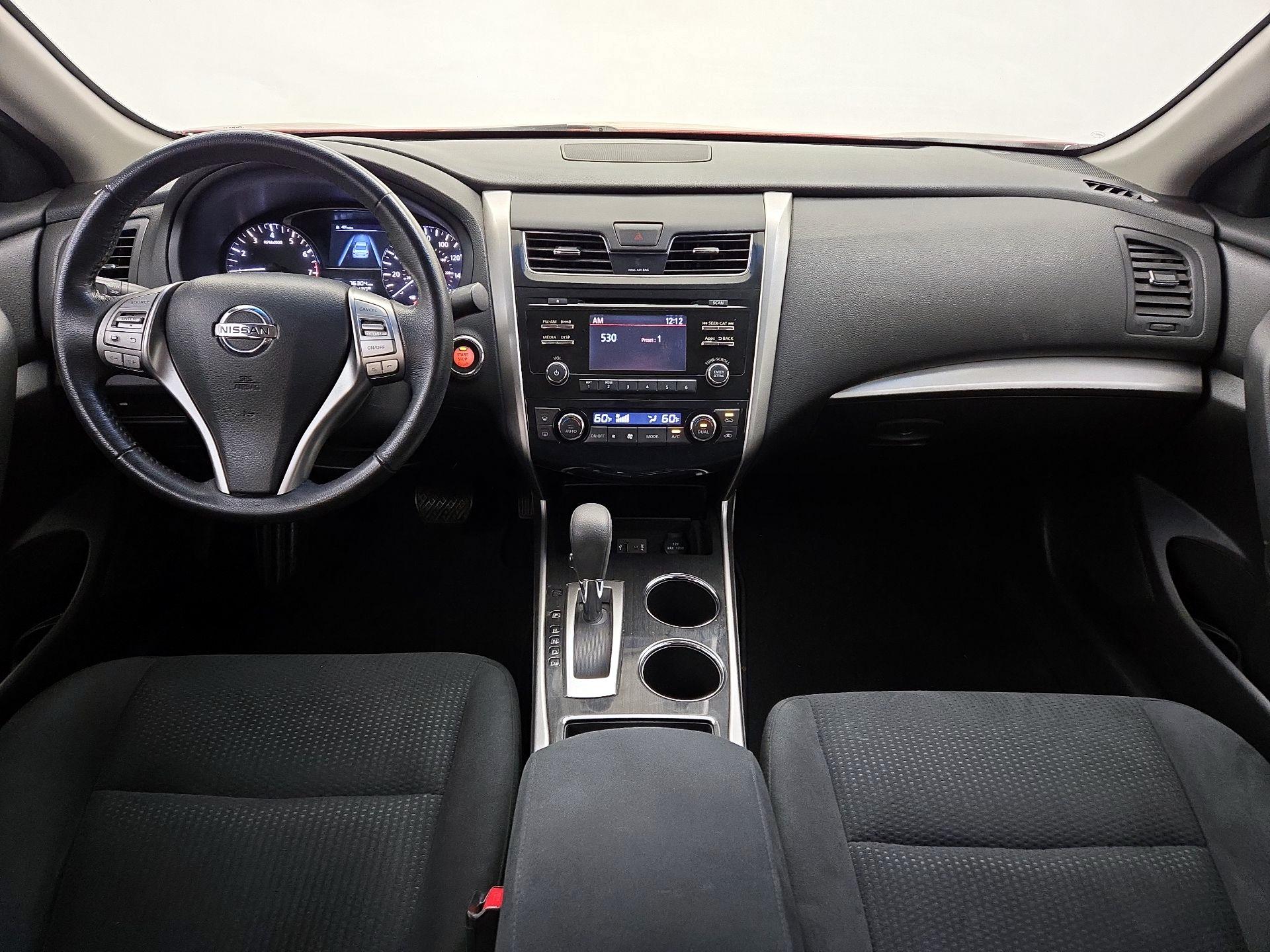 Thumbnail: 2014 Nissan Altima - 9