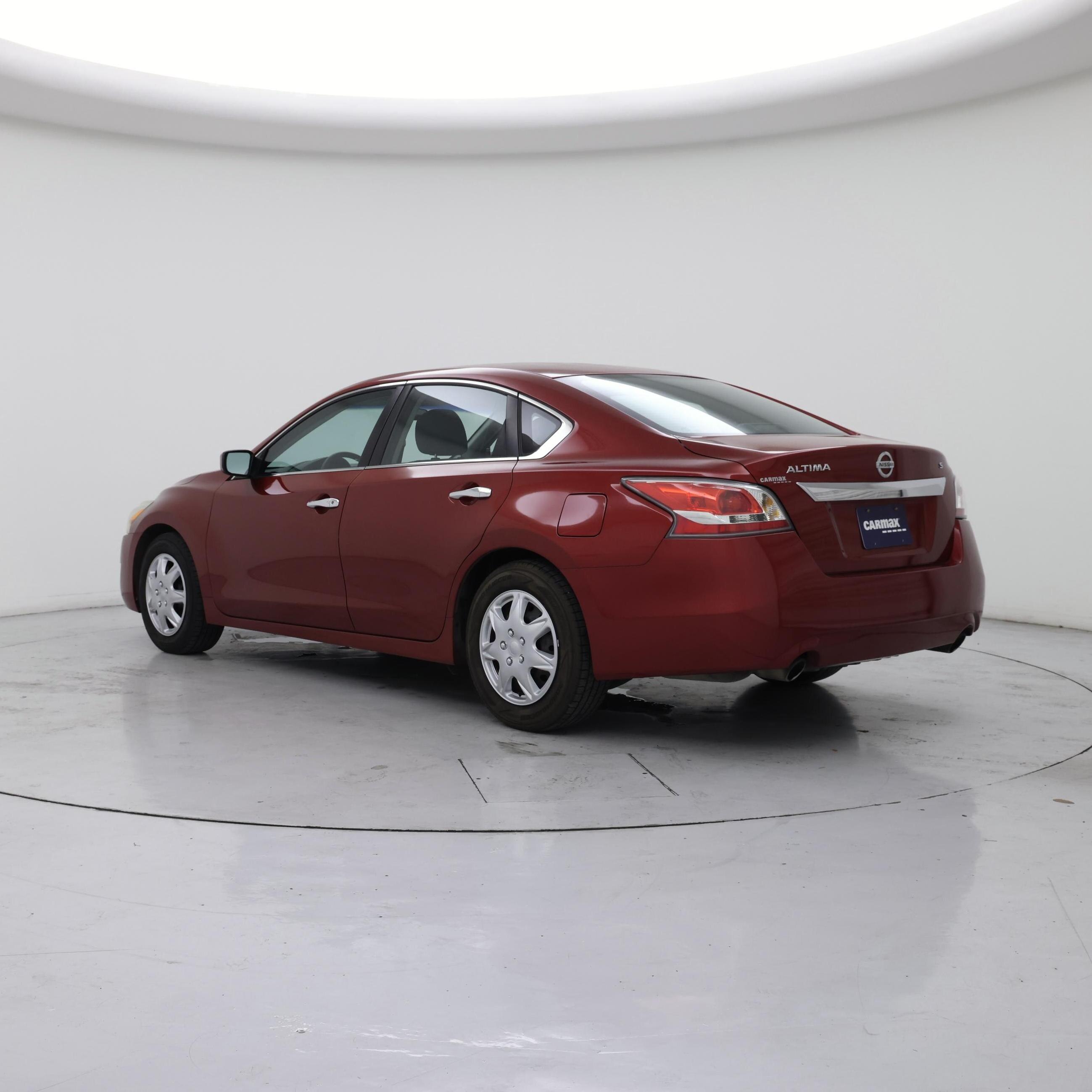 Thumbnail: 2015 Nissan Altima - 2