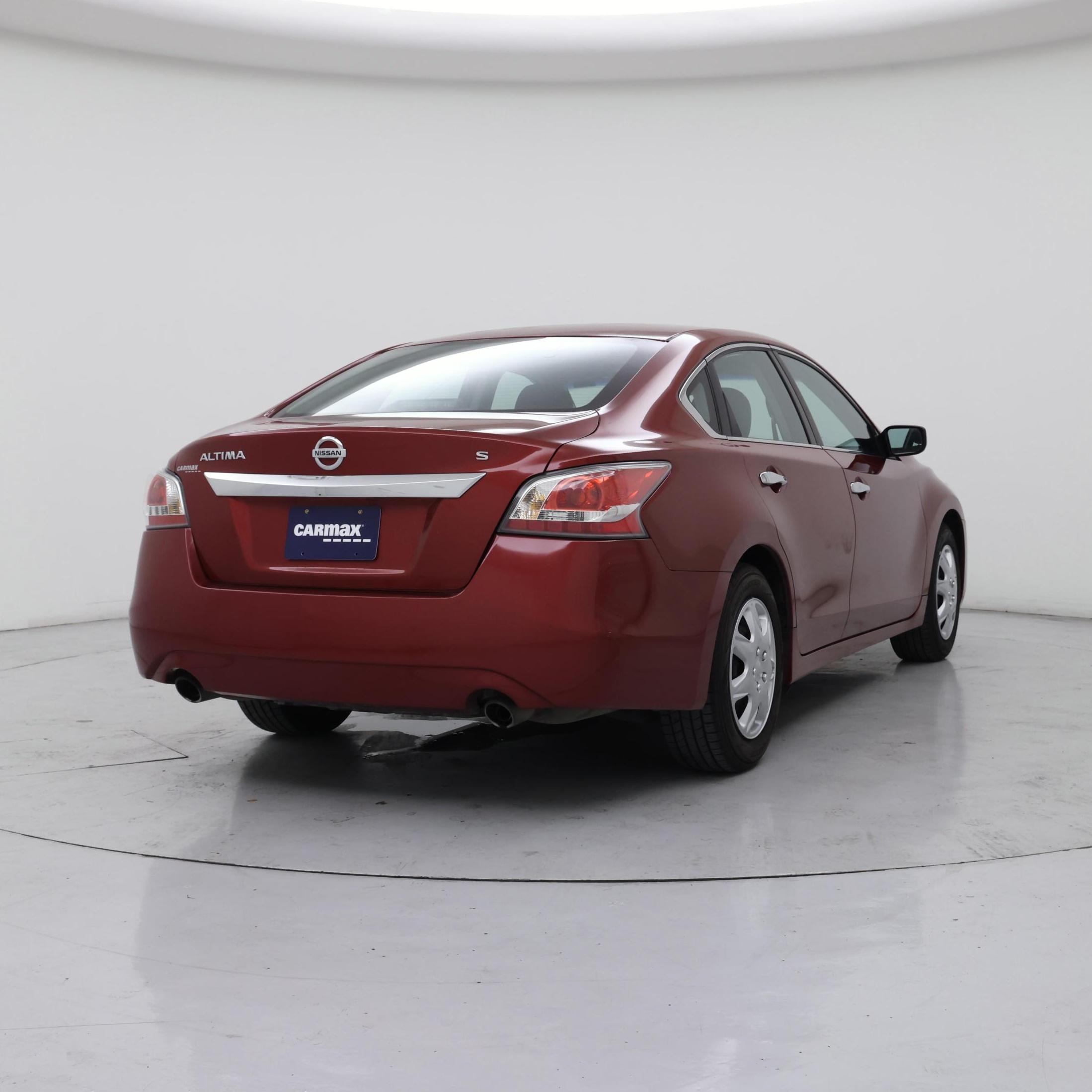 Thumbnail: 2015 Nissan Altima - 8