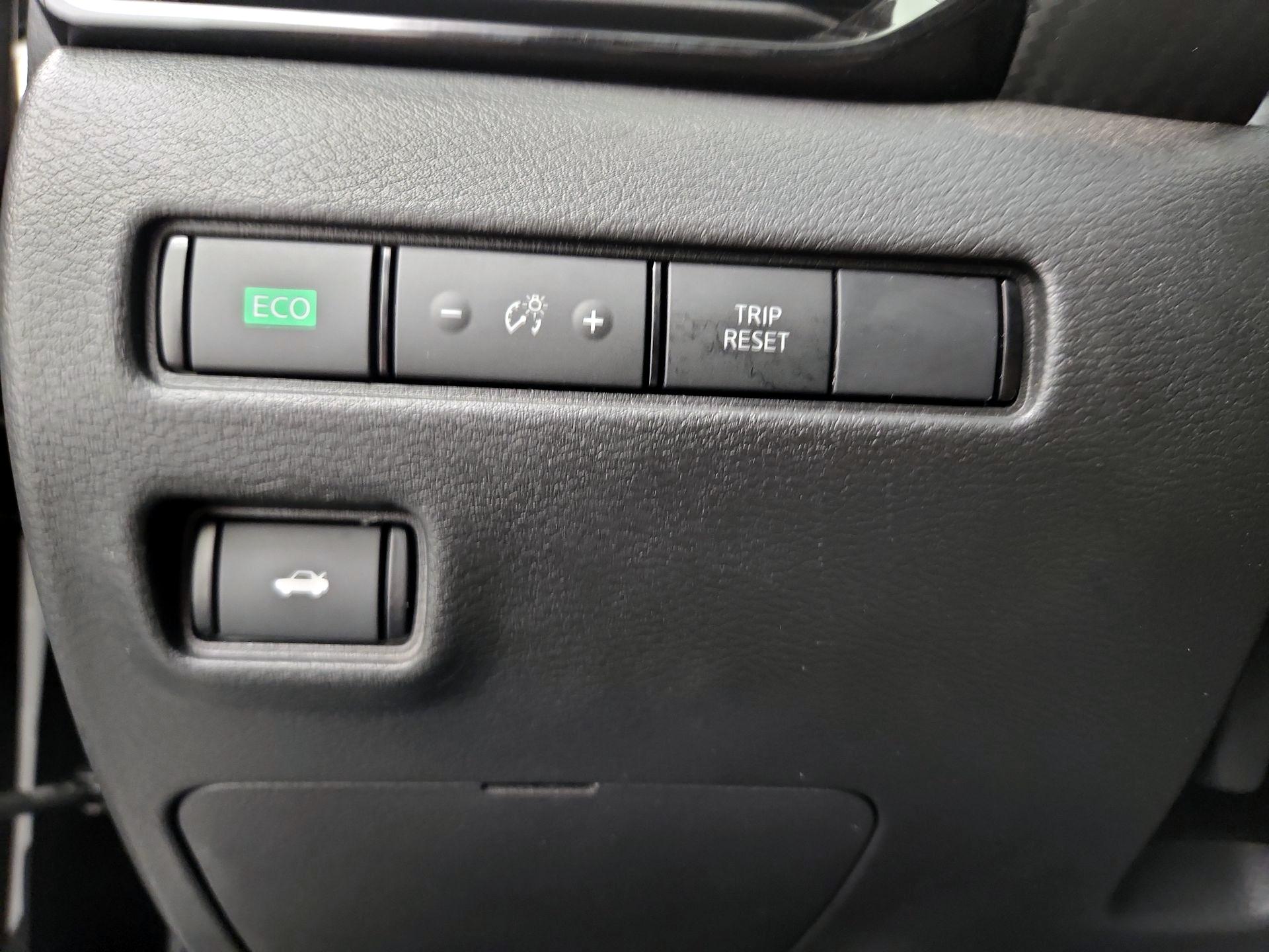 Thumbnail: 2023 Nissan Sentra - 13