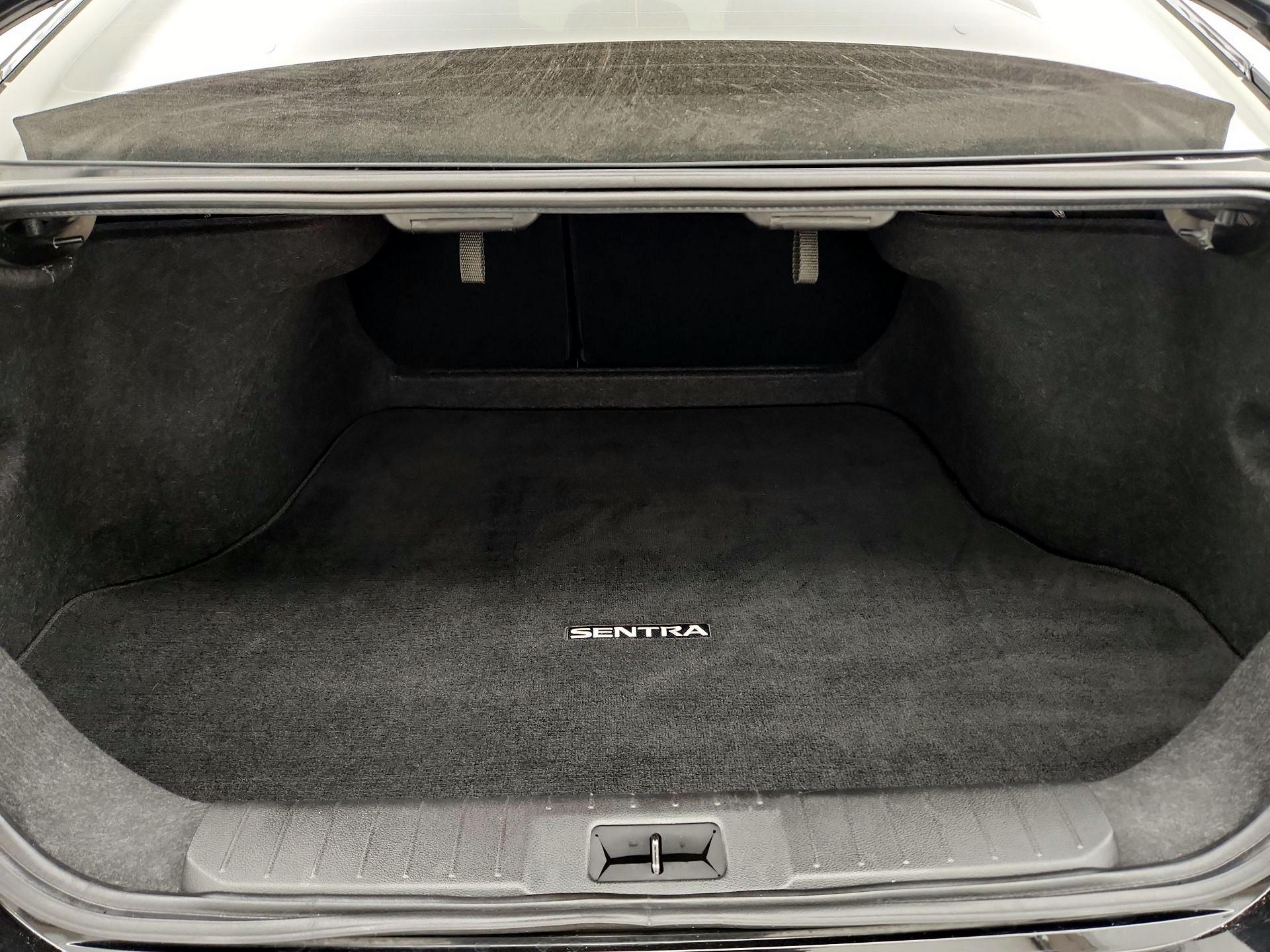 Thumbnail: 2023 Nissan Sentra - 20