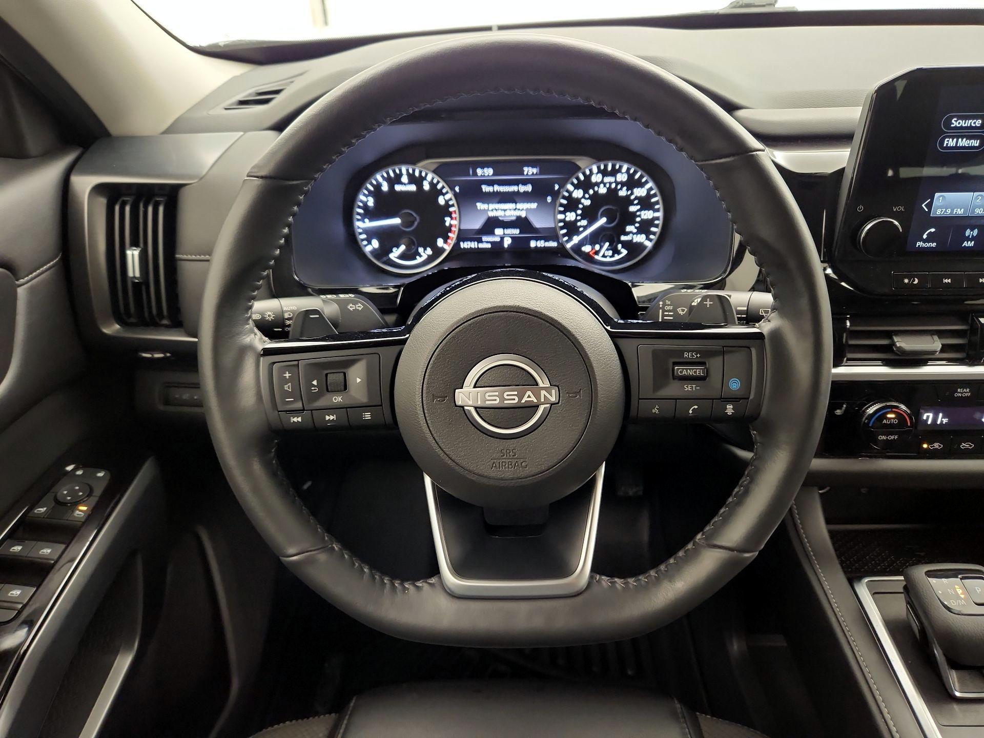 Thumbnail: 2024 Nissan Pathfinder - 10