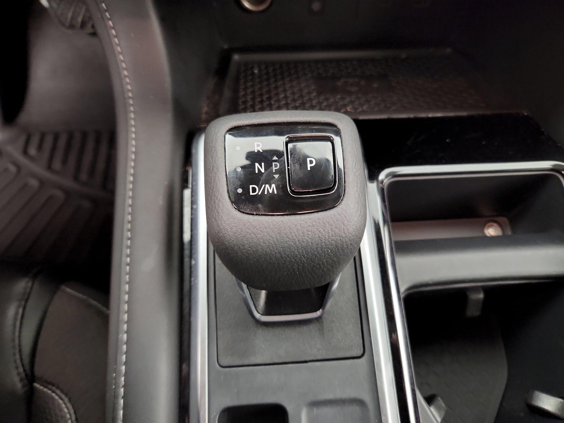 Thumbnail: 2024 Nissan Pathfinder - 17