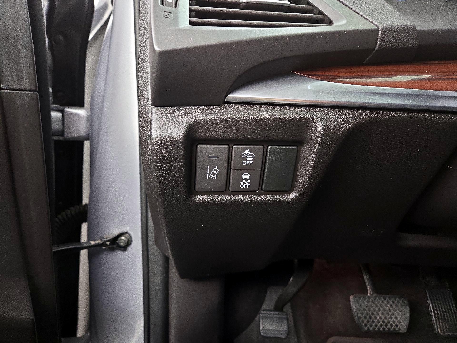 Thumbnail: 2016 Acura MDX - 13