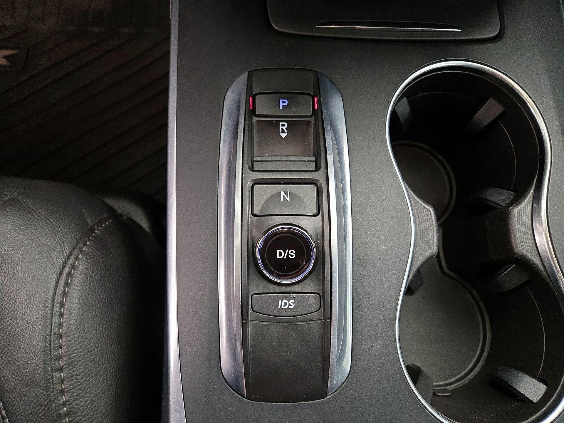 Thumbnail: 2016 Acura MDX - 17