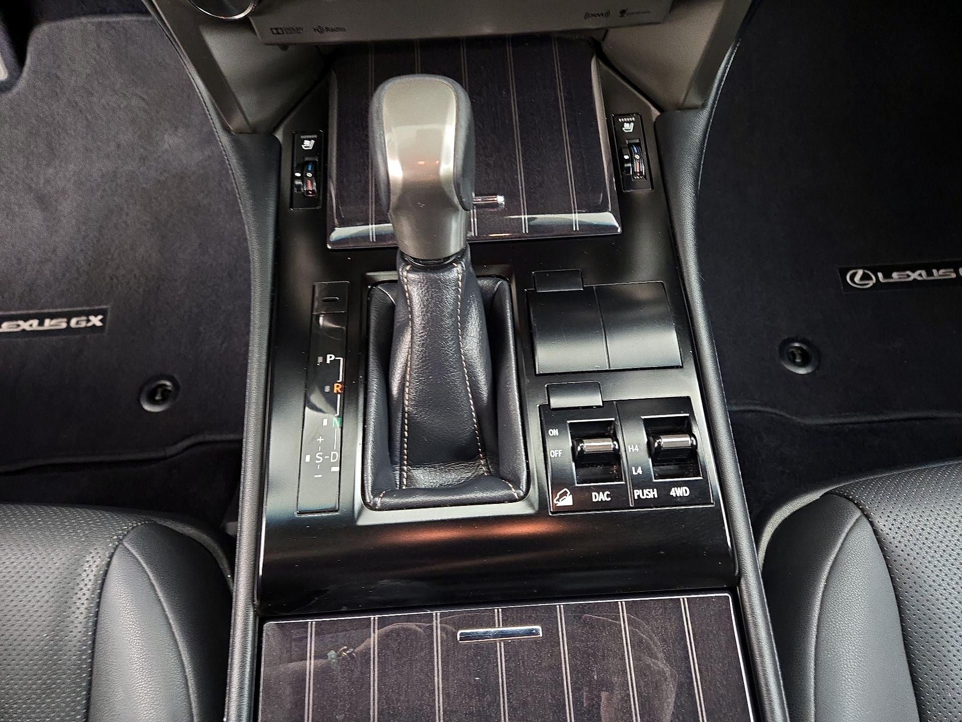 Thumbnail: 2021 Lexus GX - 18