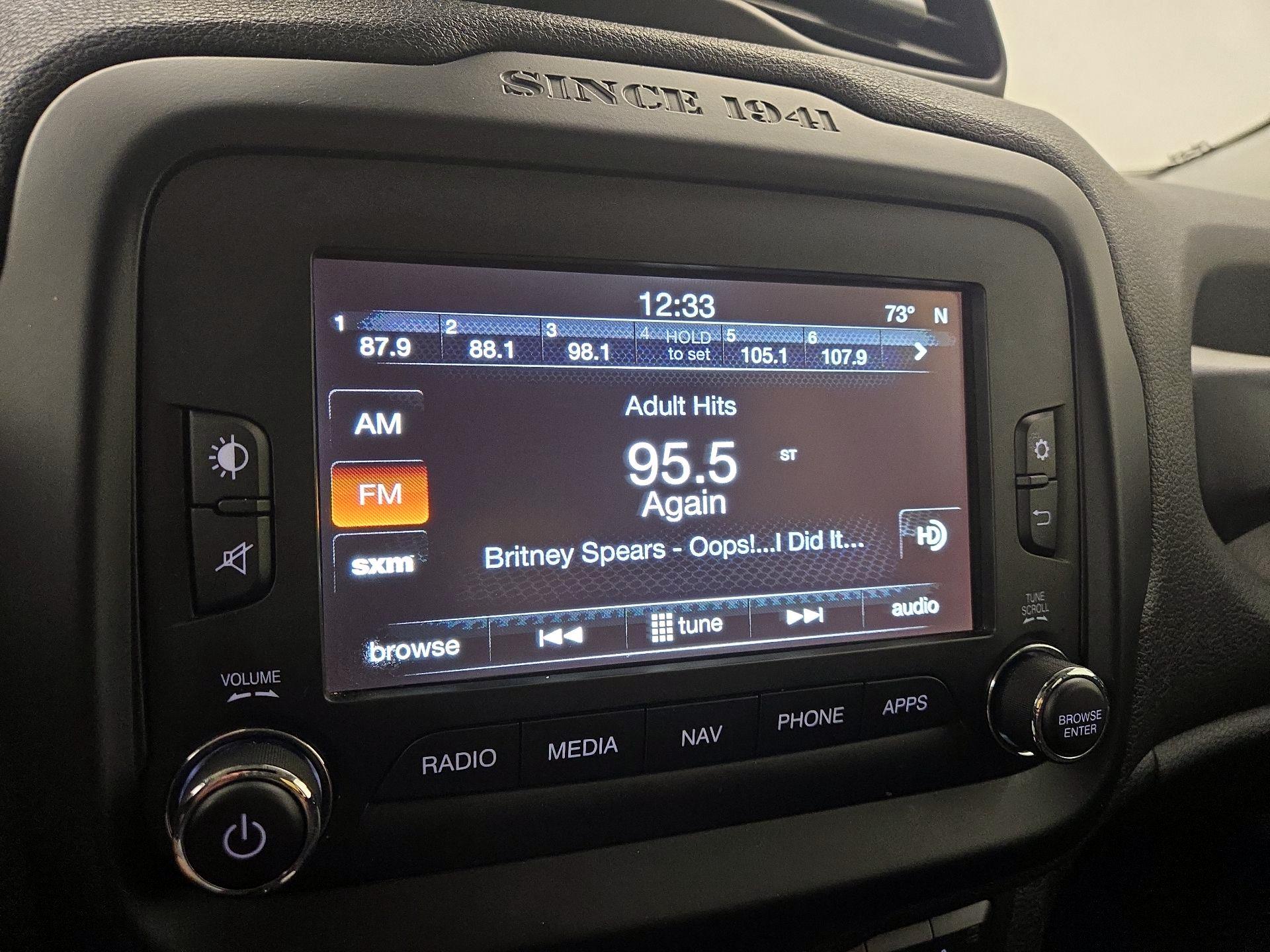 Thumbnail: 2017 Jeep Renegade - 16