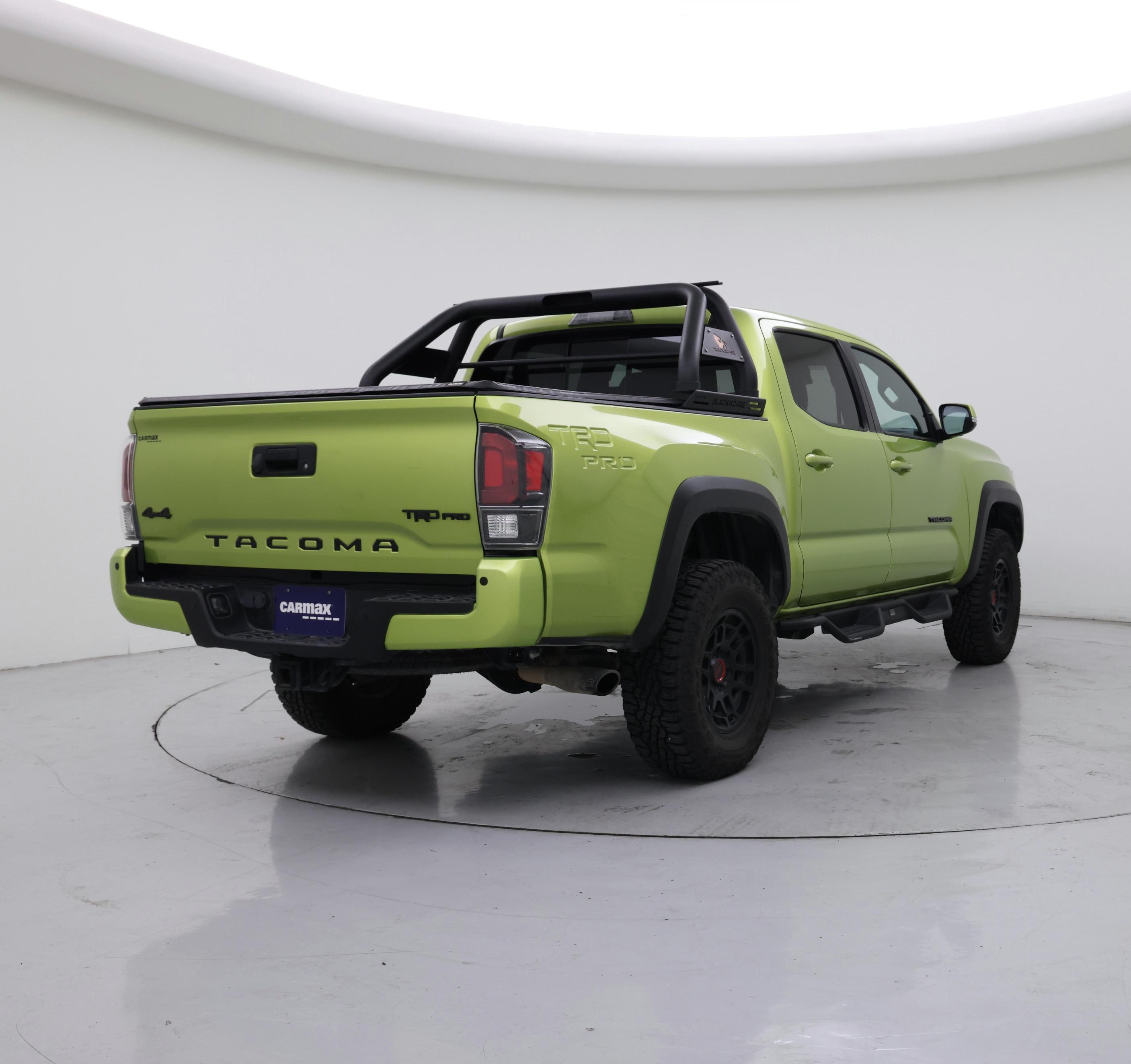 Thumbnail: 2022 Toyota Tacoma - 8