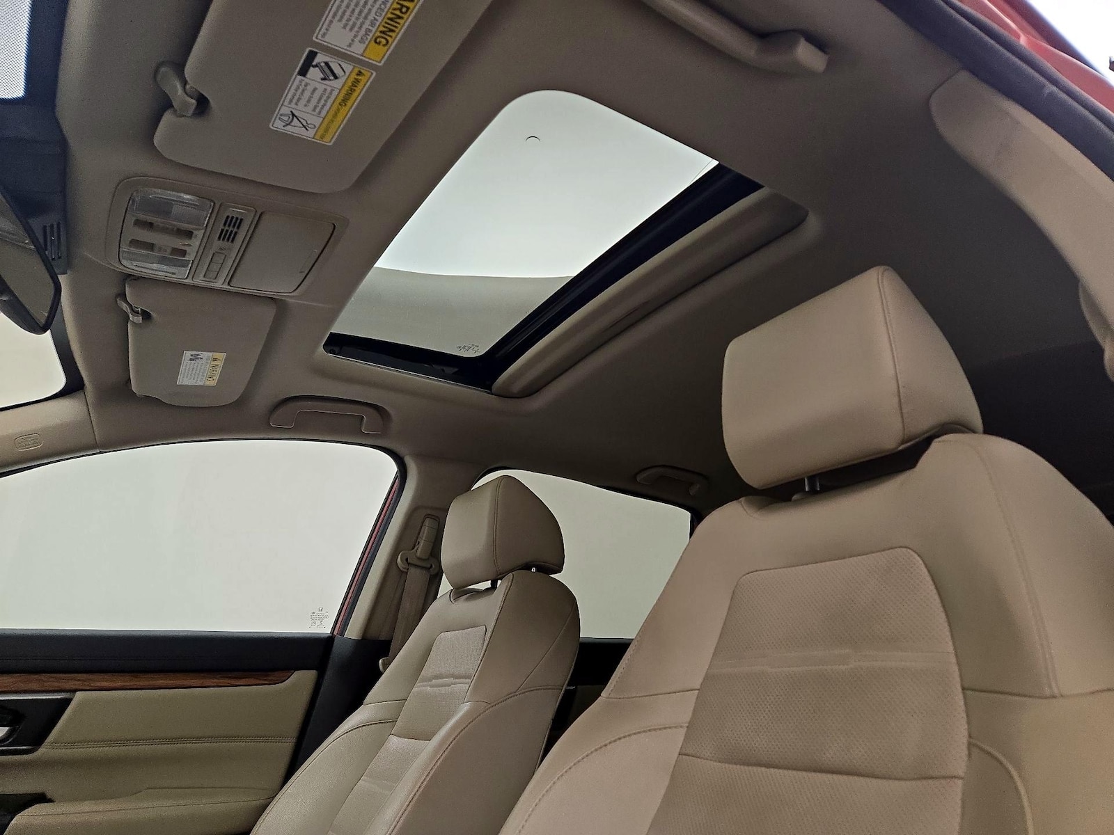 Sunroof(s) & Overhead Airbags