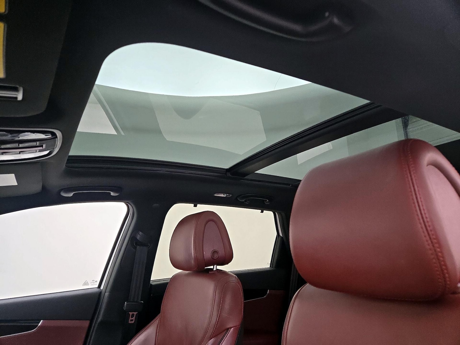 2016 Kia Sorento Limited - Photo 21