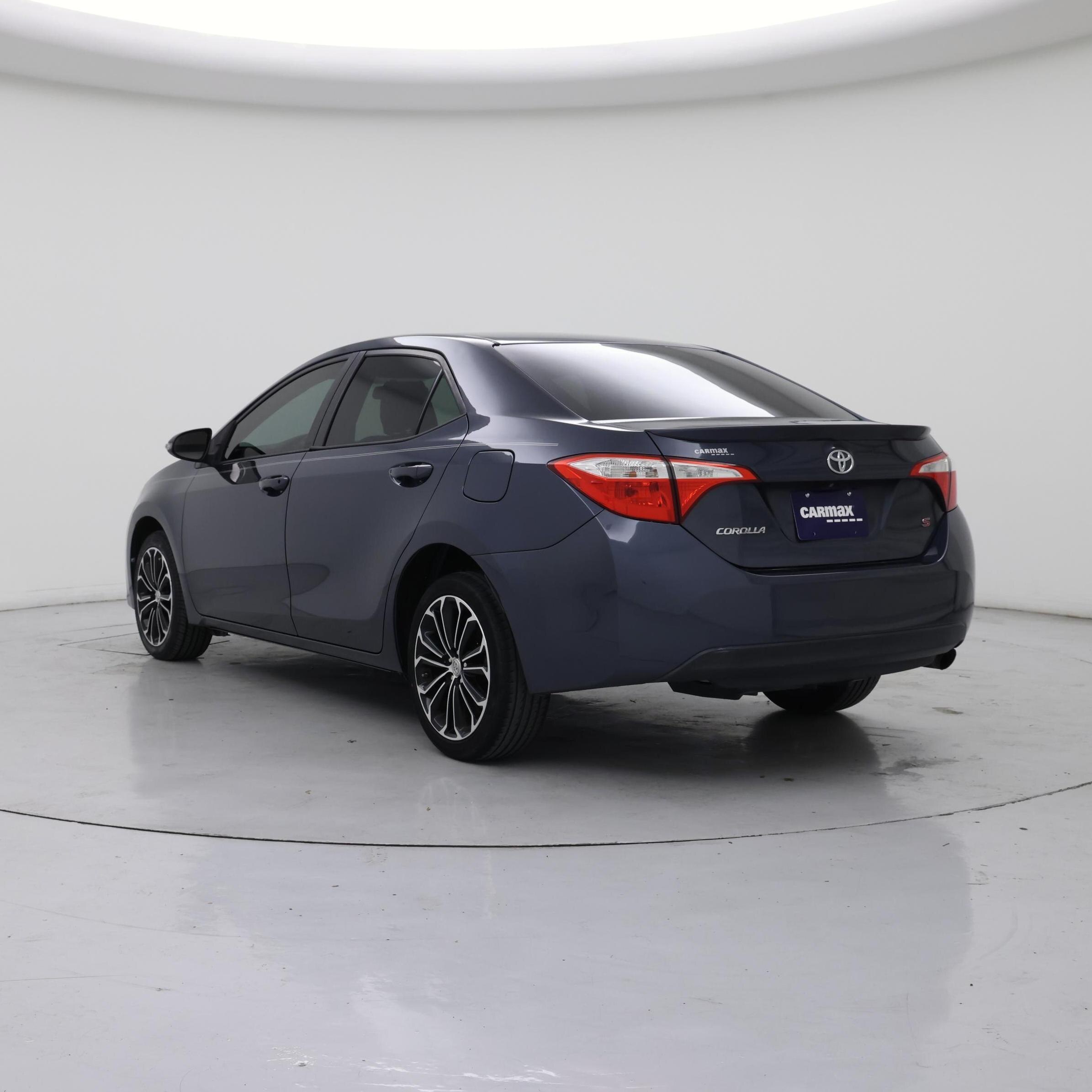 Thumbnail: 2016 Toyota Corolla - 2