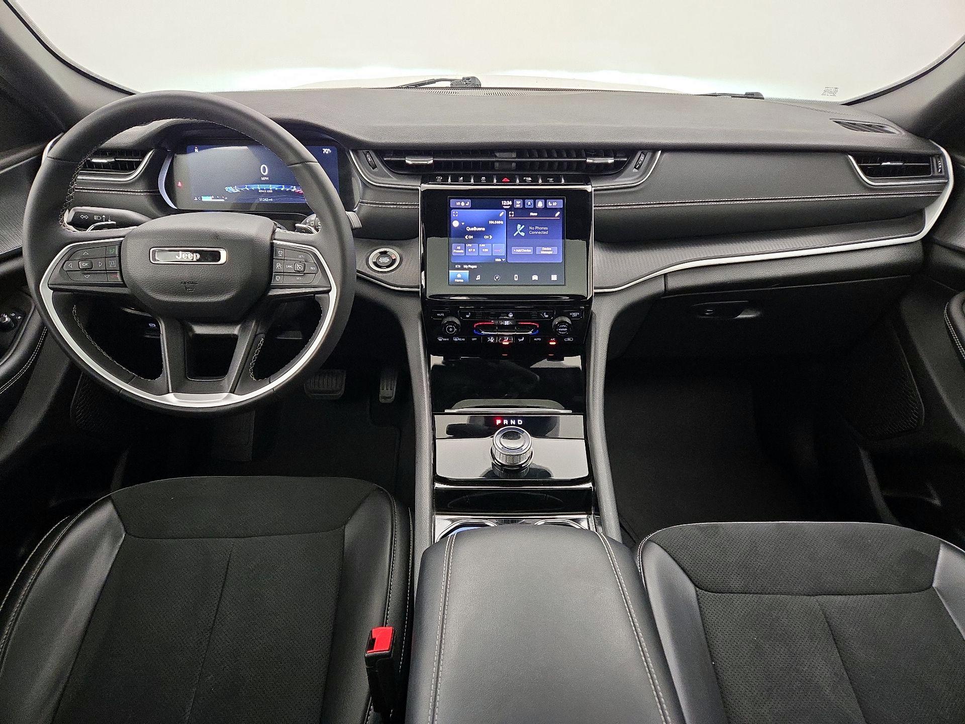 Thumbnail: 2023 Jeep Grand Cherokee - 9