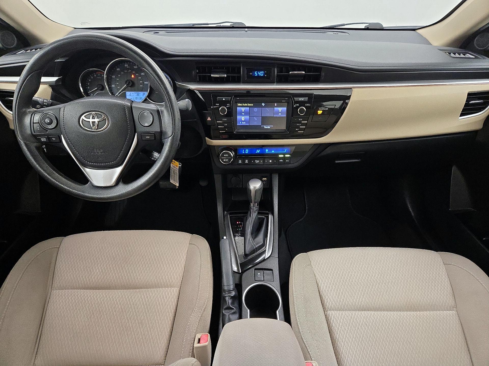 Thumbnail: 2014 Toyota Corolla - 9