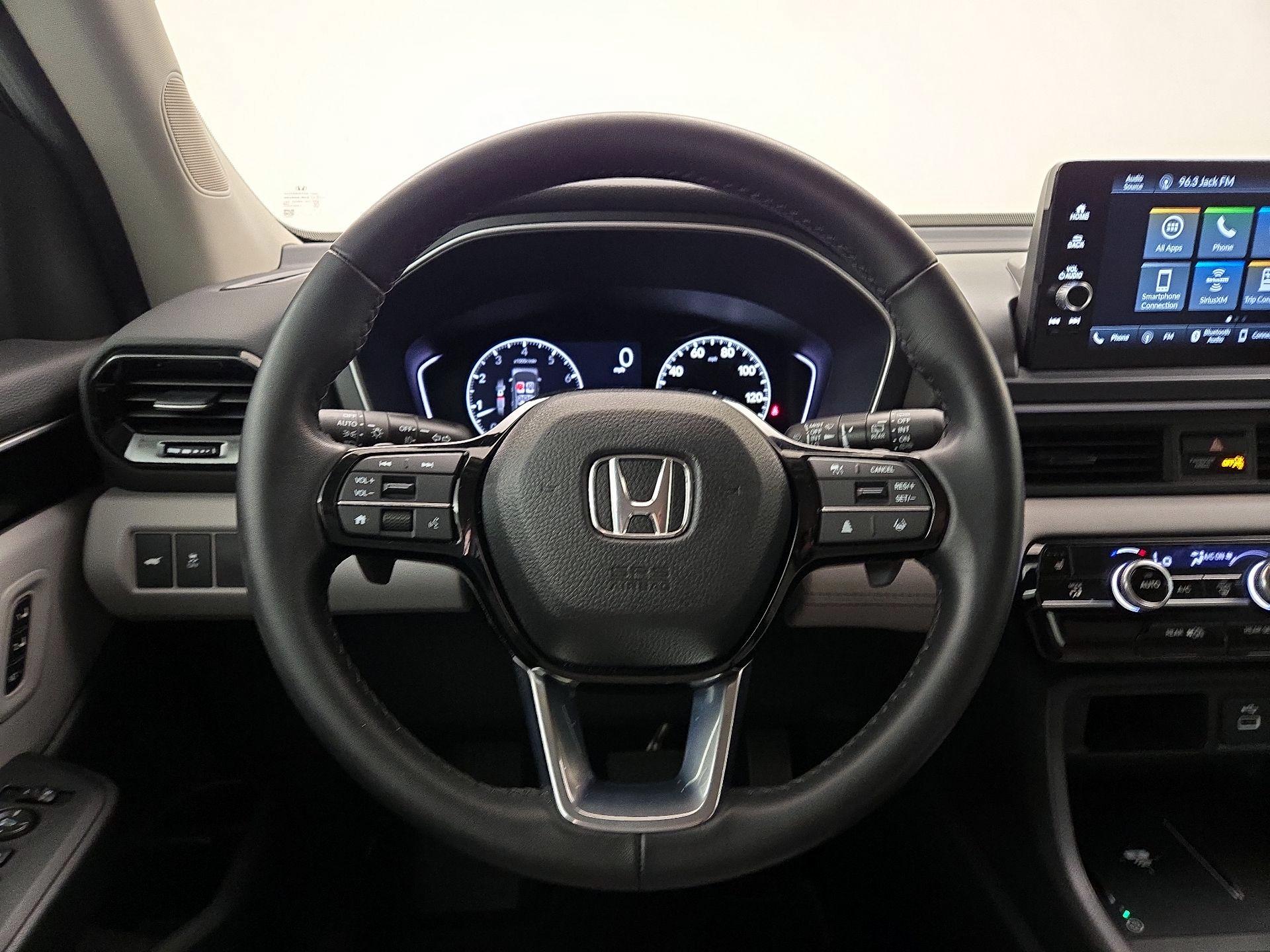 Thumbnail: 2024 Honda Pilot - 10