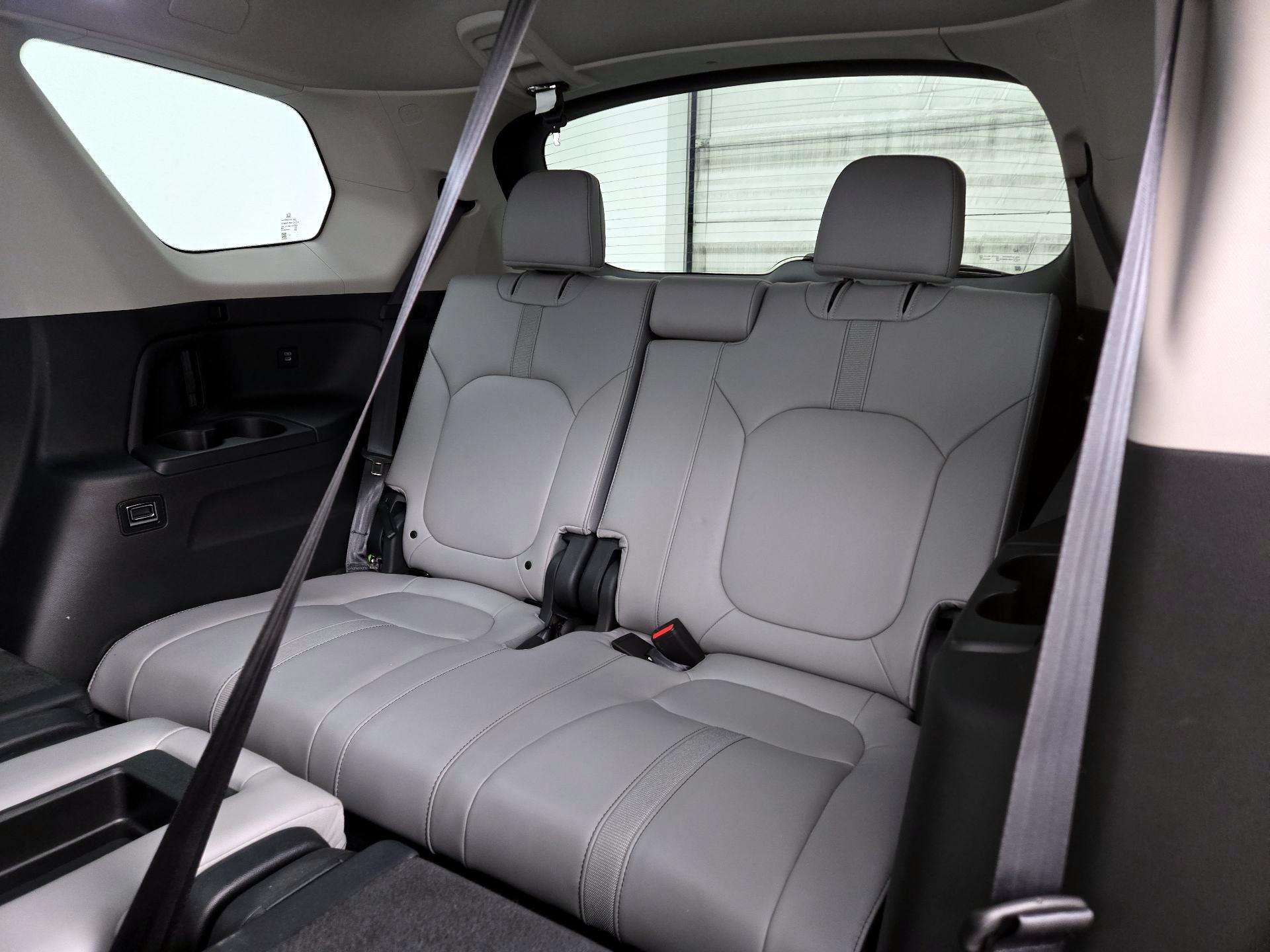 Thumbnail: 2024 Honda Pilot - 20