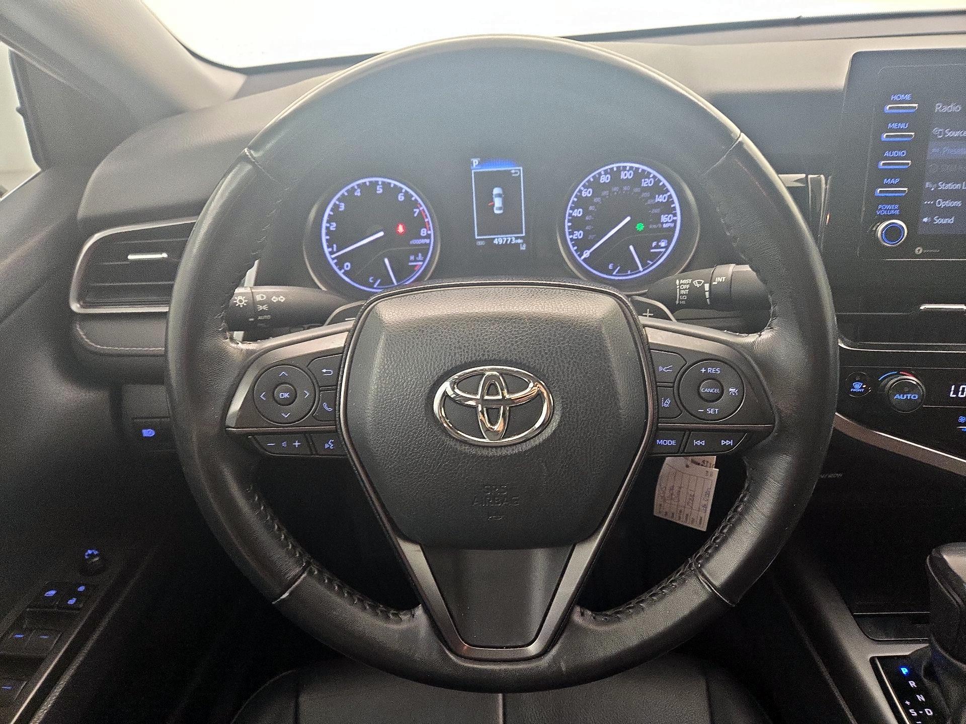 Thumbnail: 2022 Toyota Camry - 10