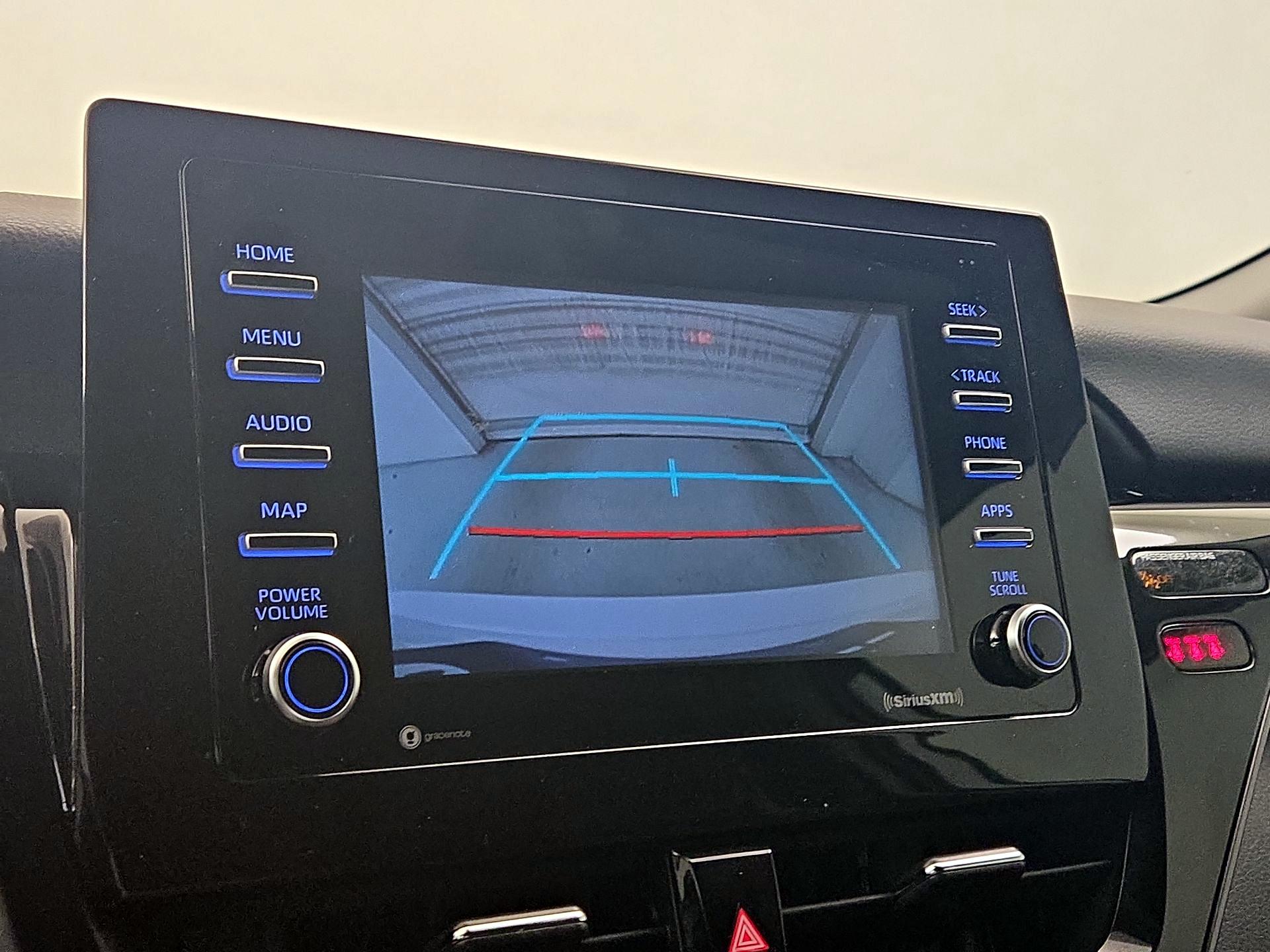 Thumbnail: 2022 Toyota Camry - 14