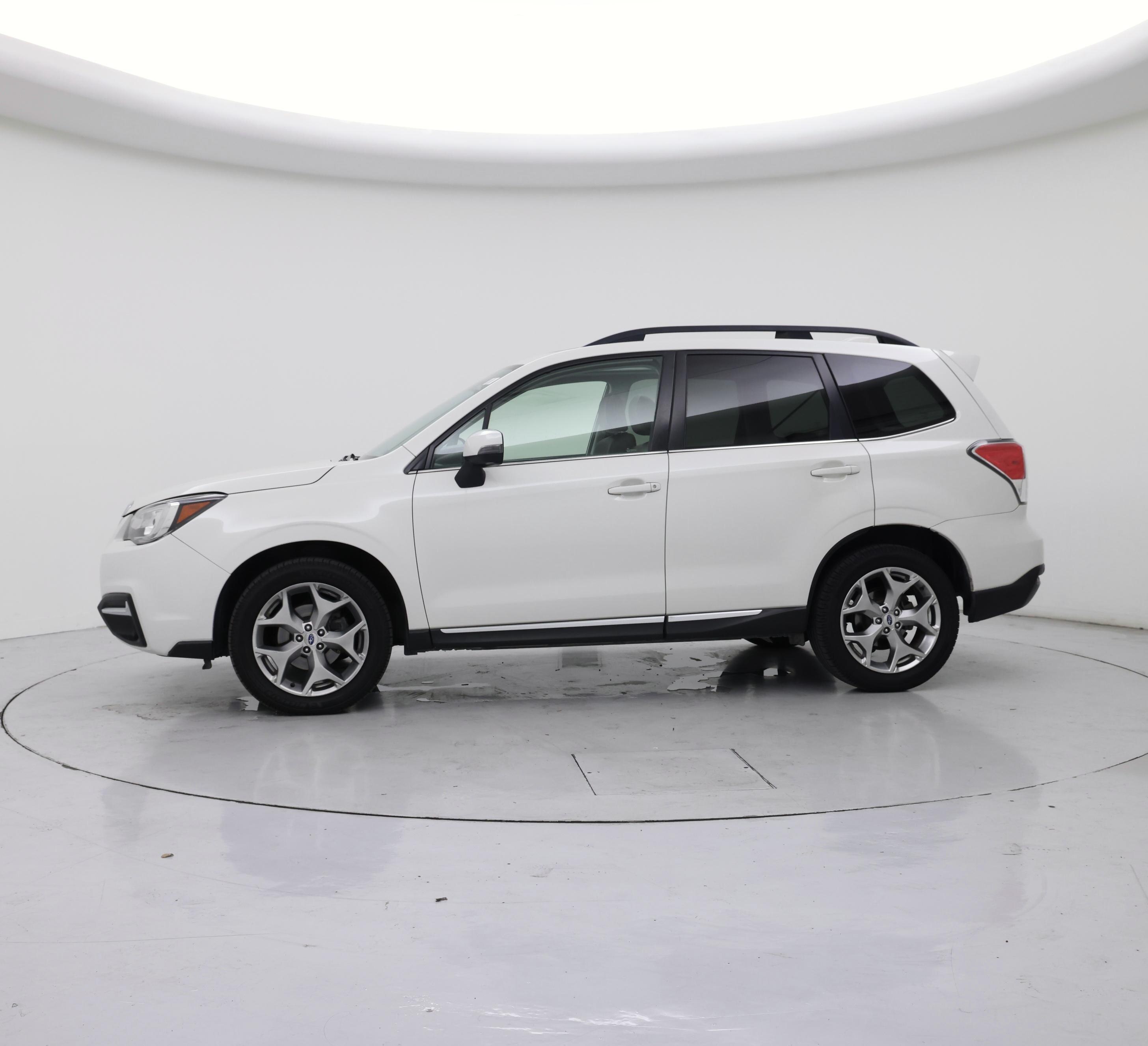 Thumbnail: 2017 Subaru Forester - 3