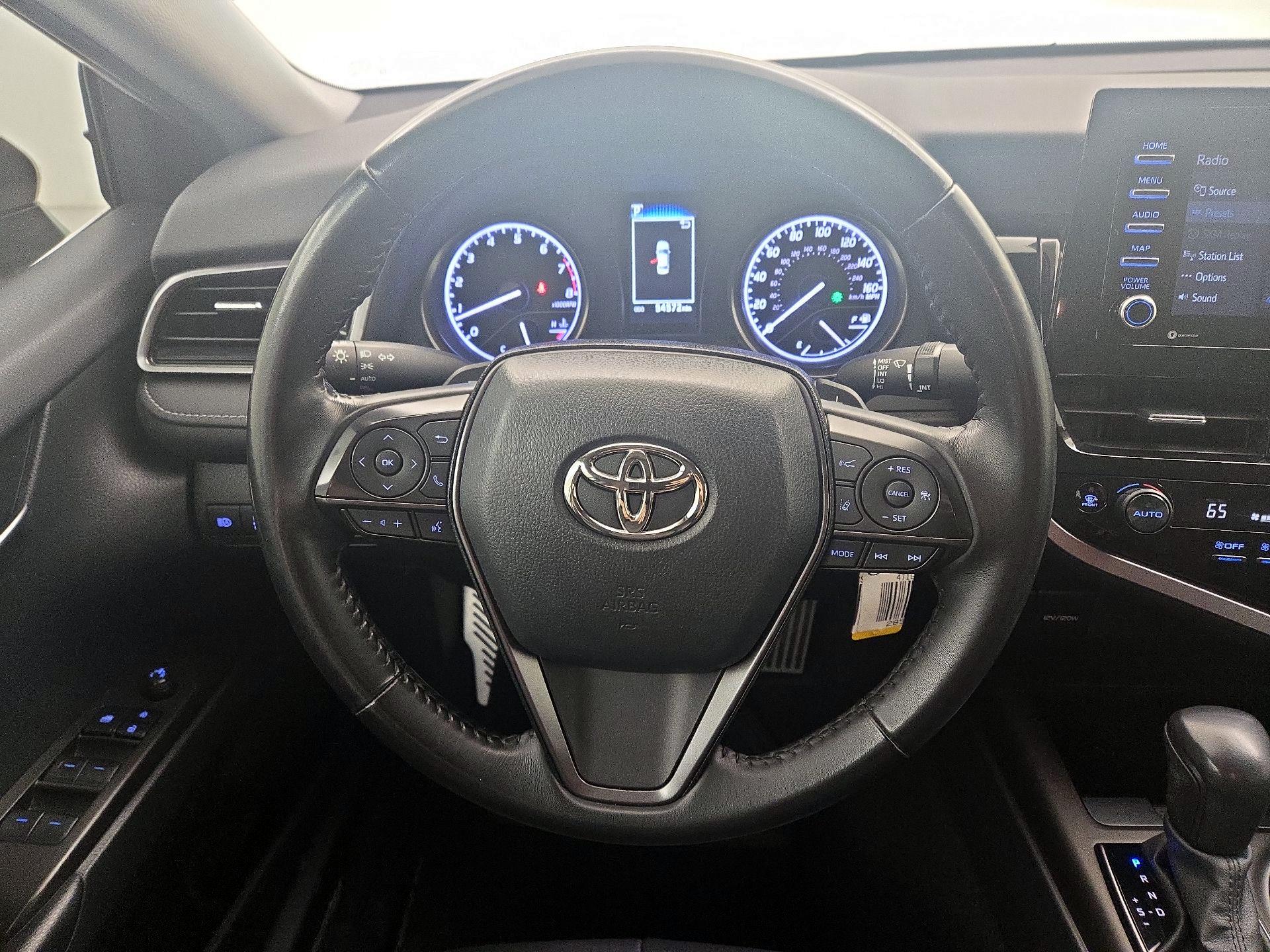 Thumbnail: 2023 Toyota Camry - 10