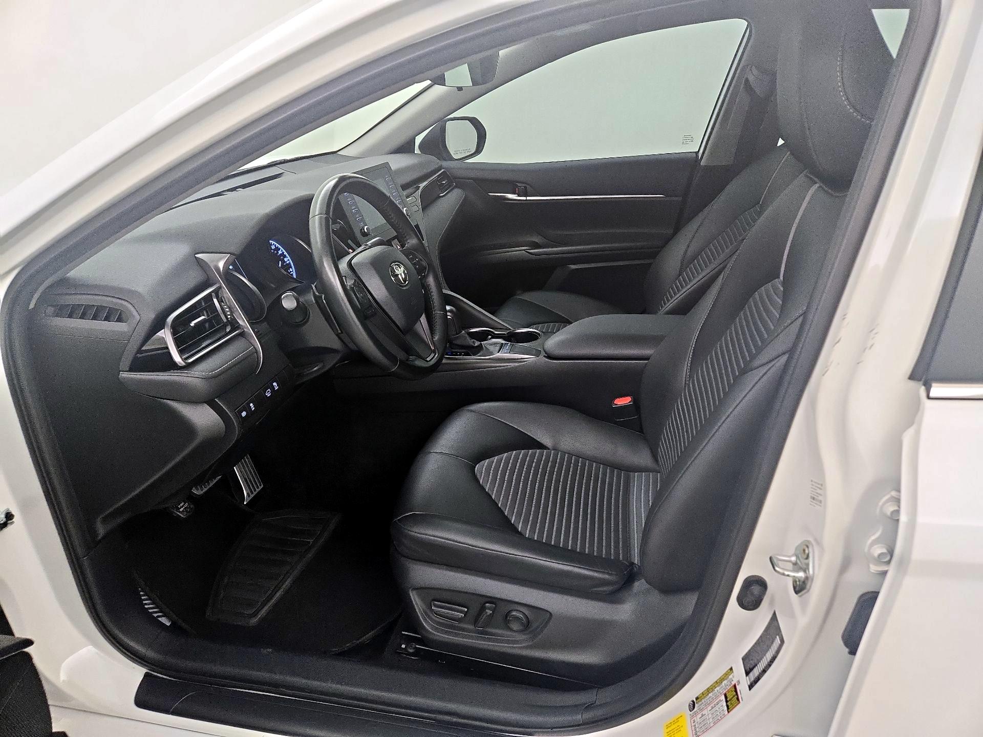 Thumbnail: 2023 Toyota Camry - 11