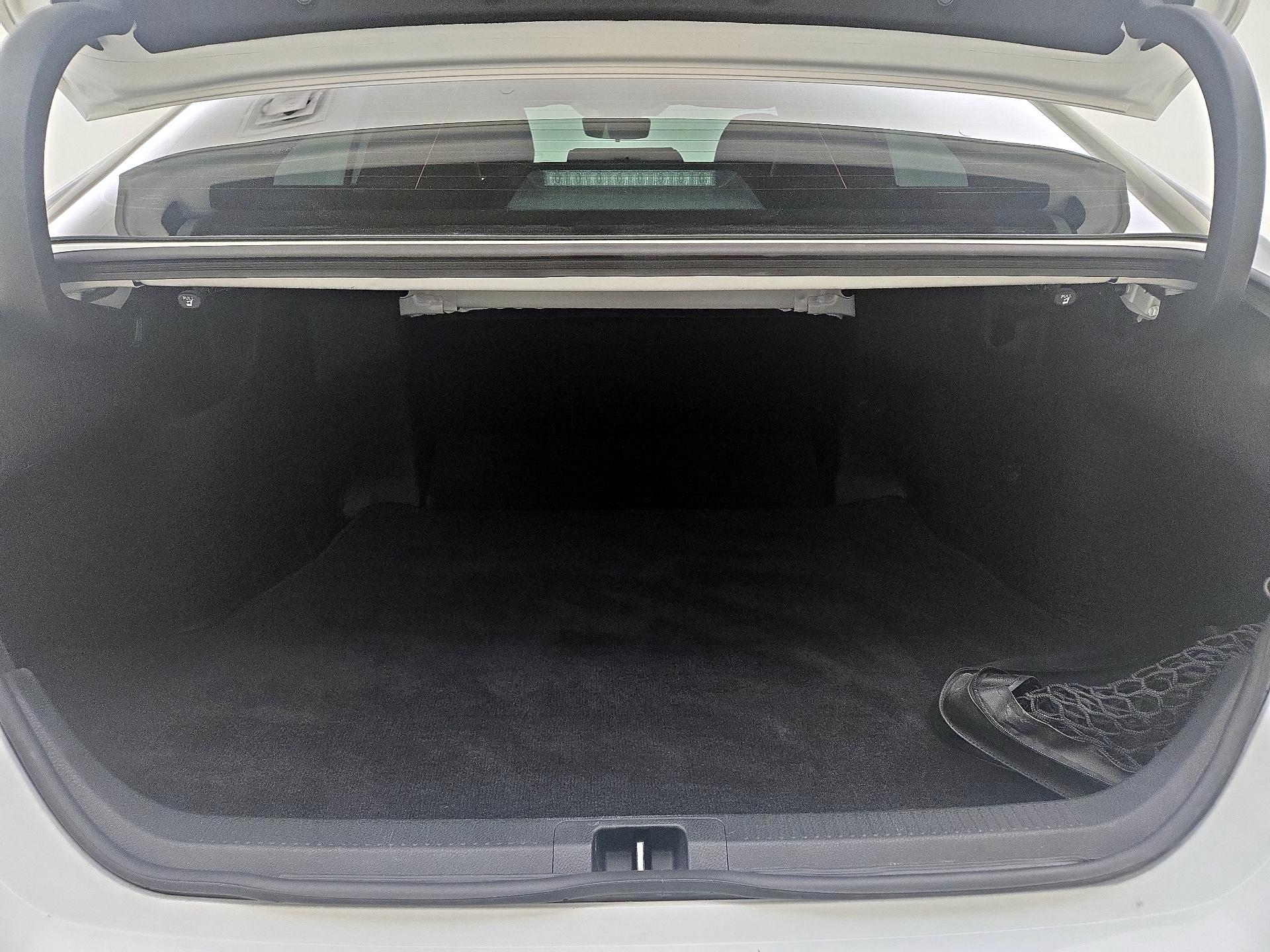 Thumbnail: 2023 Toyota Camry - 20