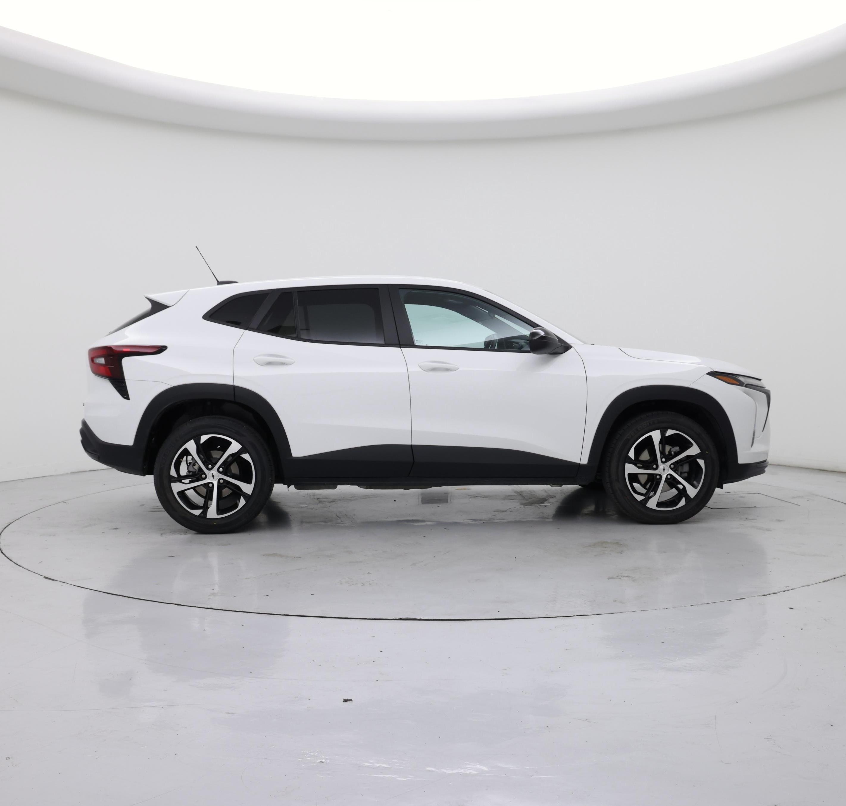 Thumbnail: 2024 Chevrolet Trax - 7
