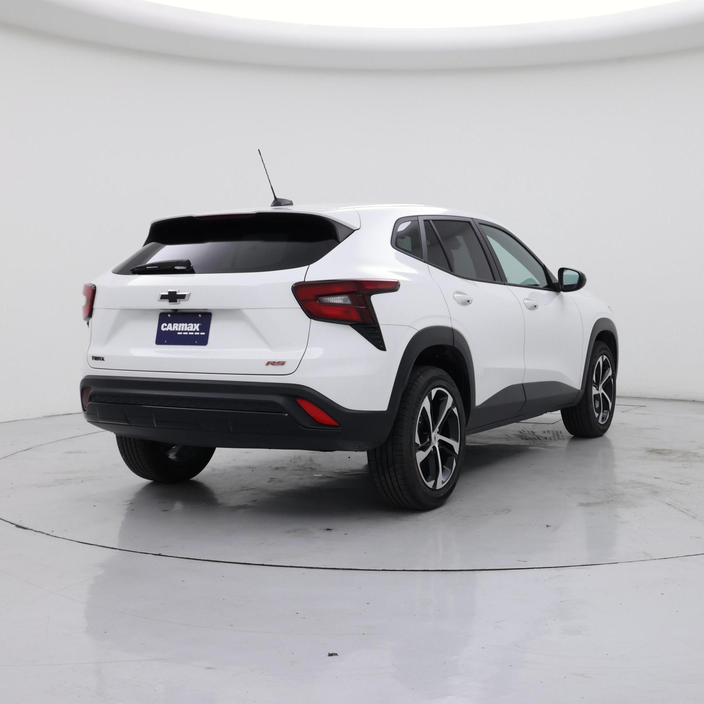 Thumbnail: 2024 Chevrolet Trax - 8
