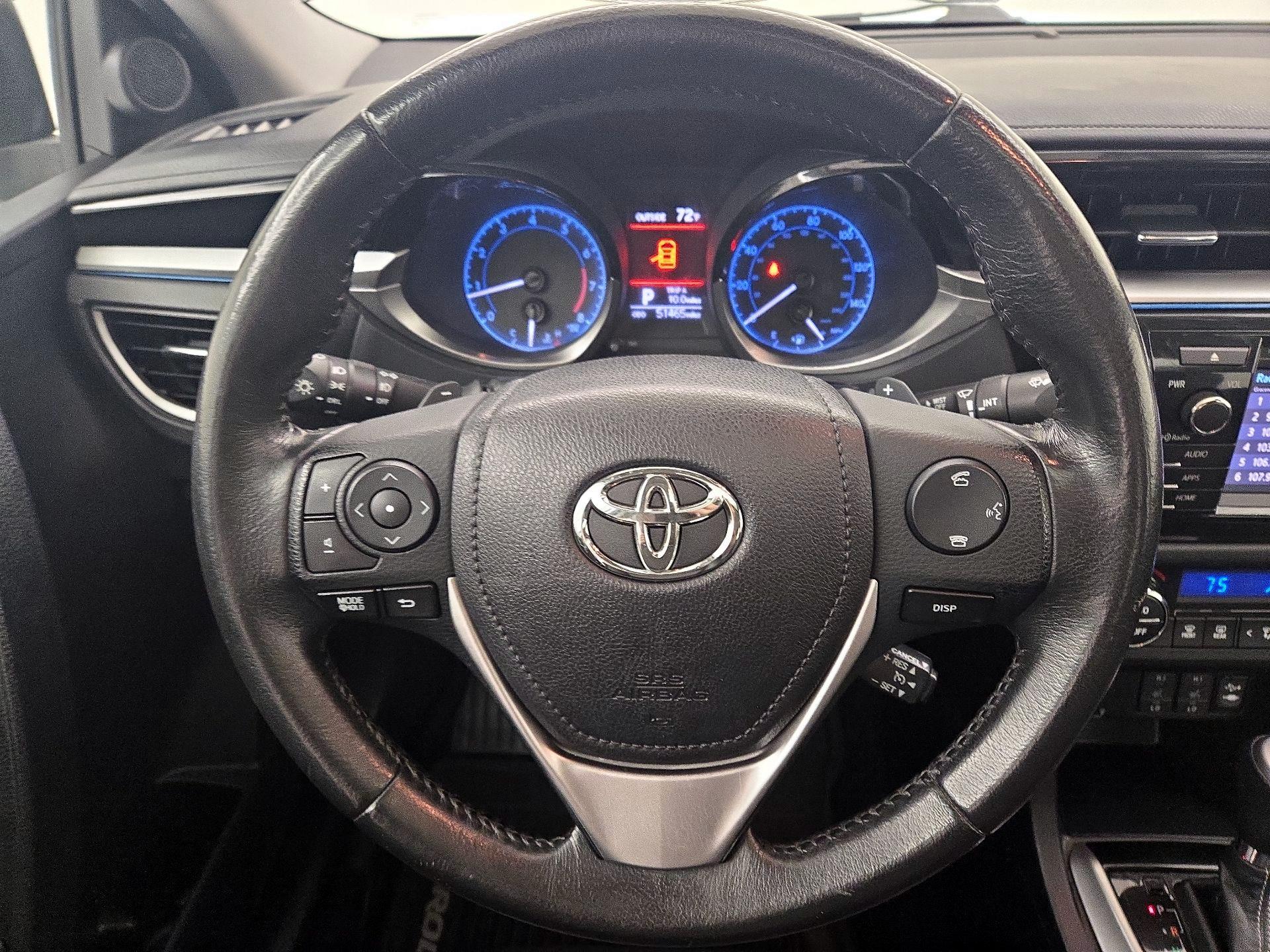 Thumbnail: 2015 Toyota Corolla - 10