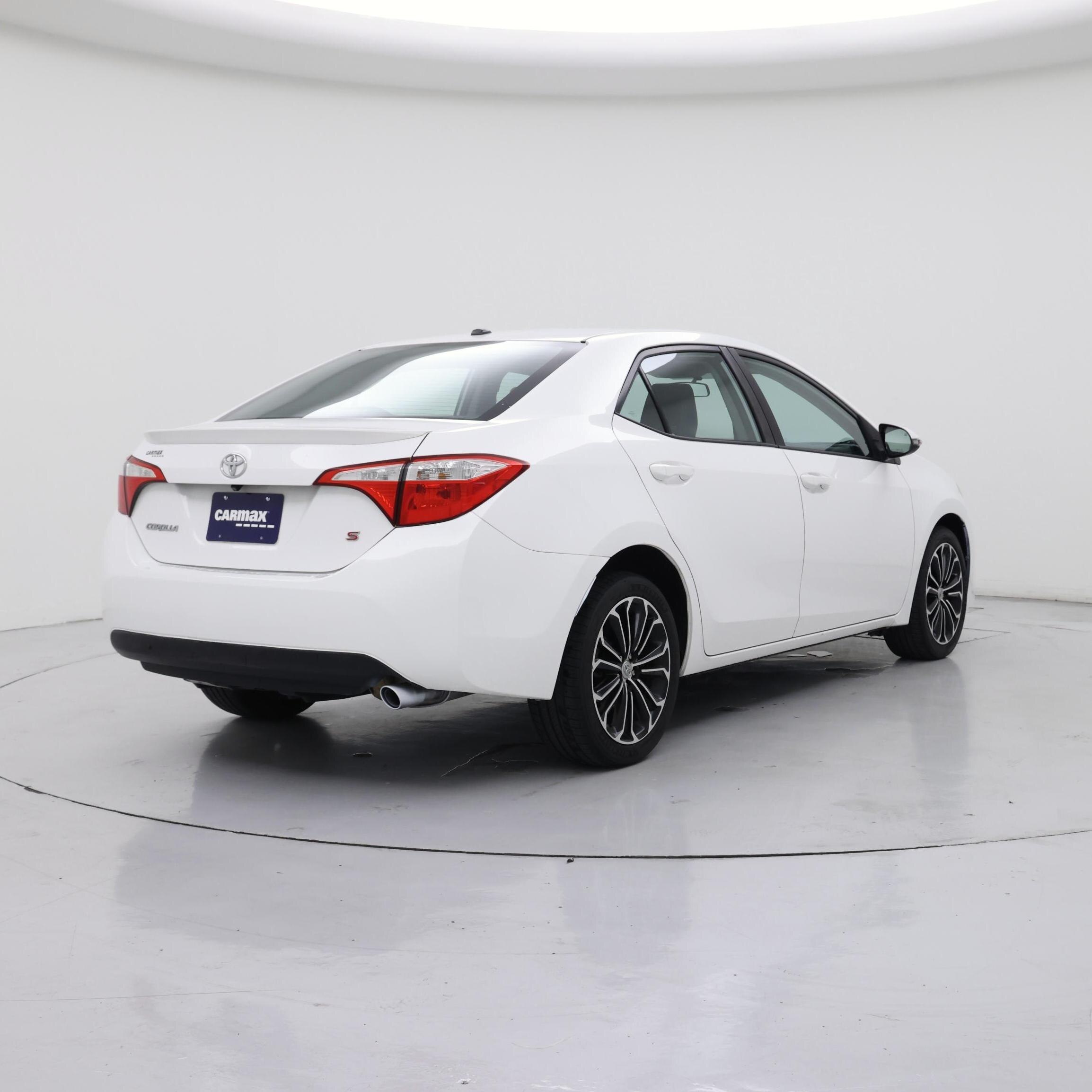 Thumbnail: 2015 Toyota Corolla - 8