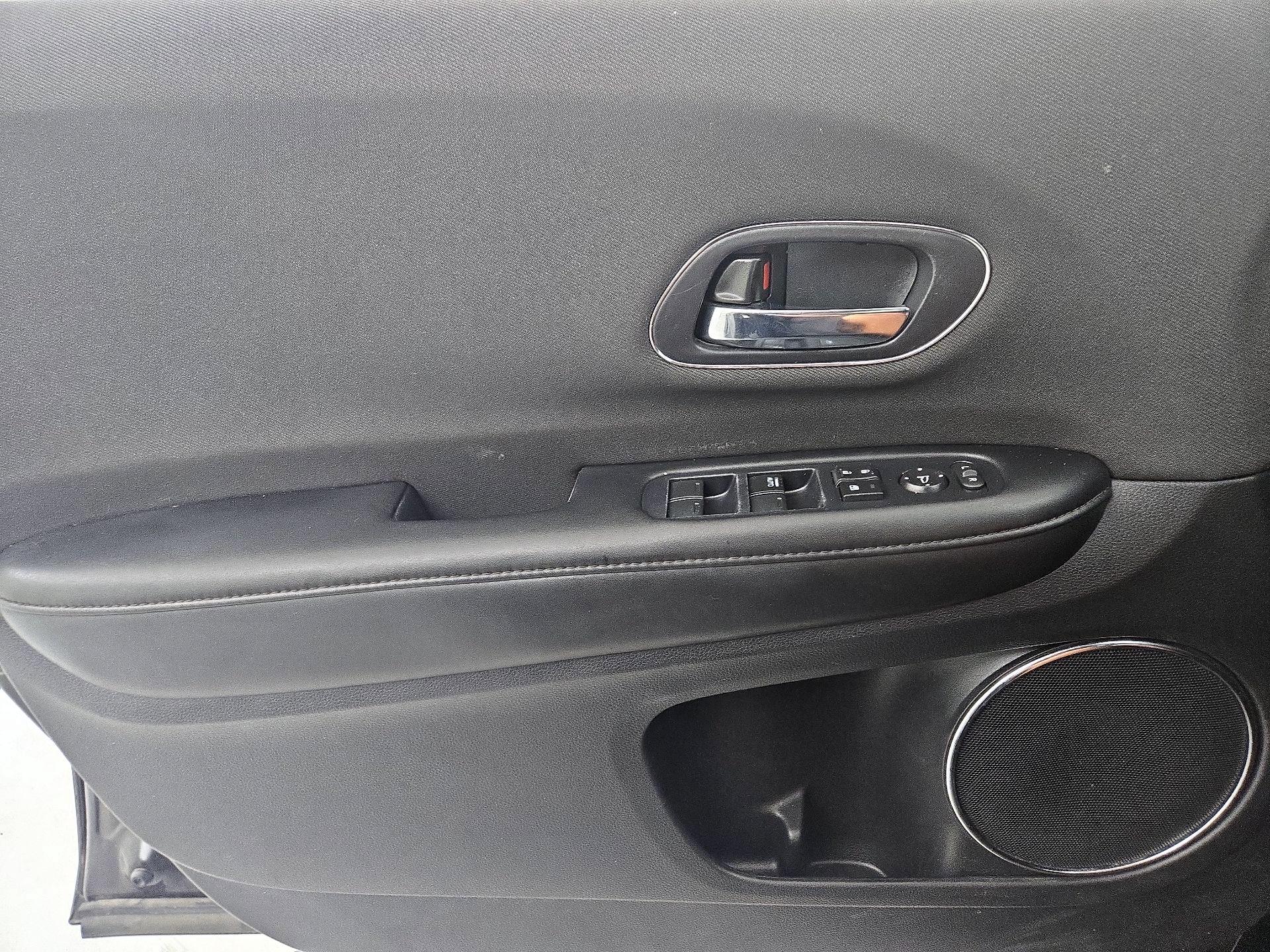 Thumbnail: 2021 Honda HR-V - 12