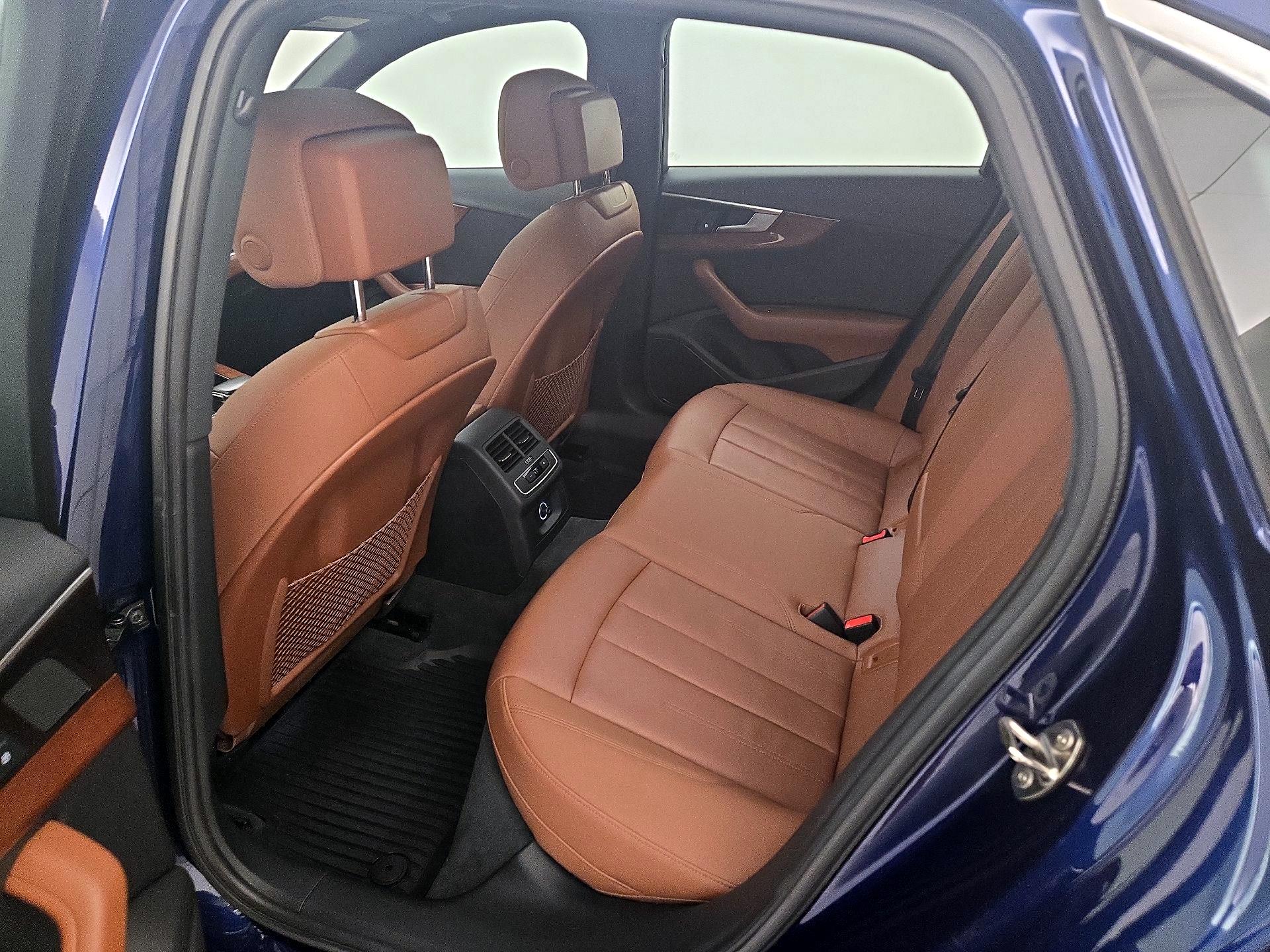 Thumbnail: 2020 Audi A4 - 20