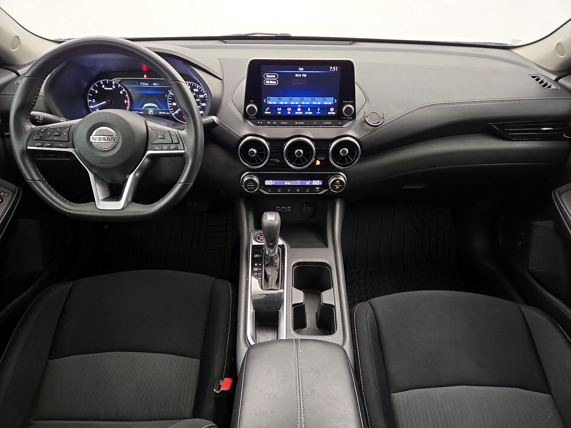 Thumbnail: 2021 Nissan Sentra - 9