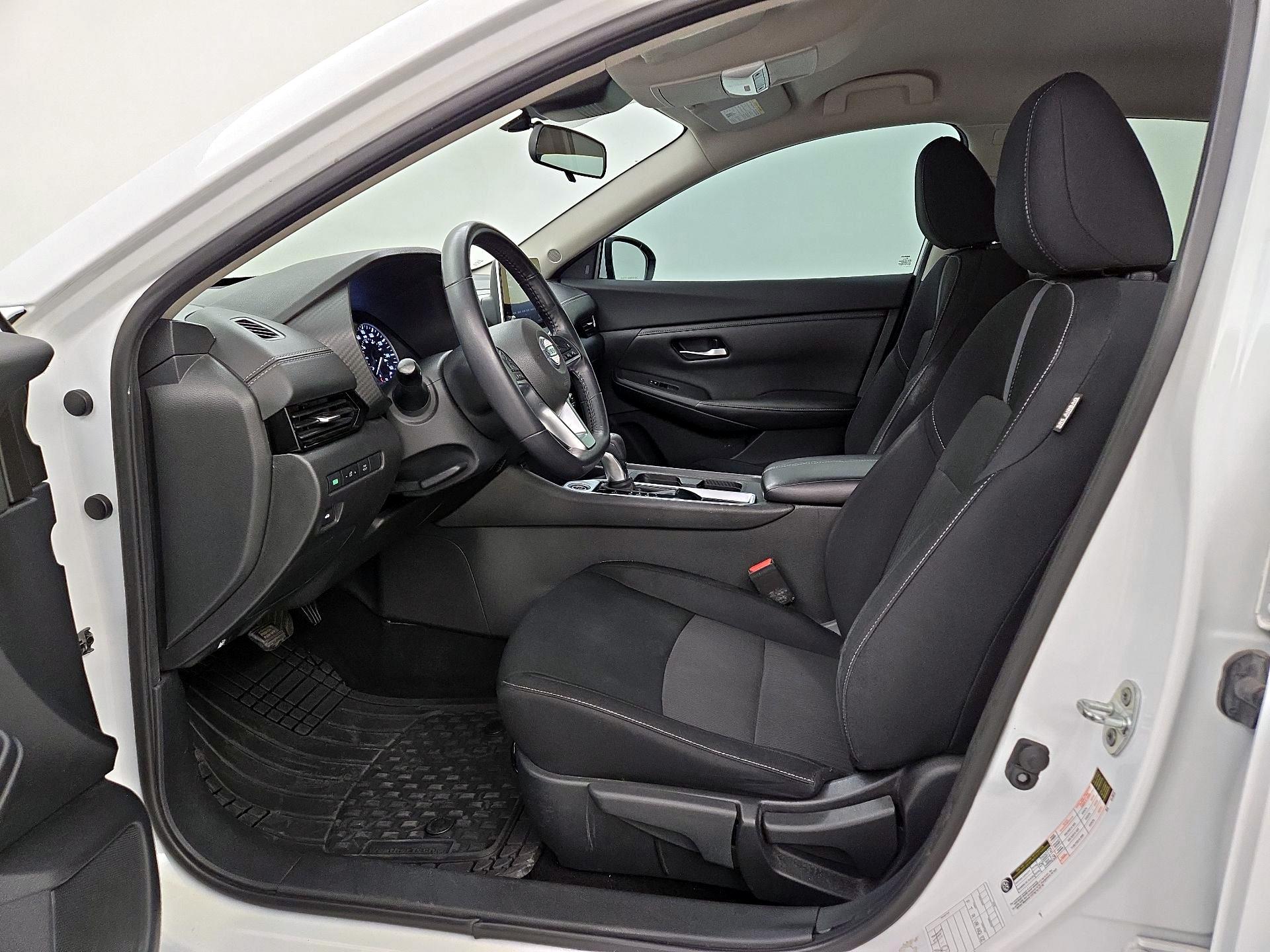 Thumbnail: 2021 Nissan Sentra - 11