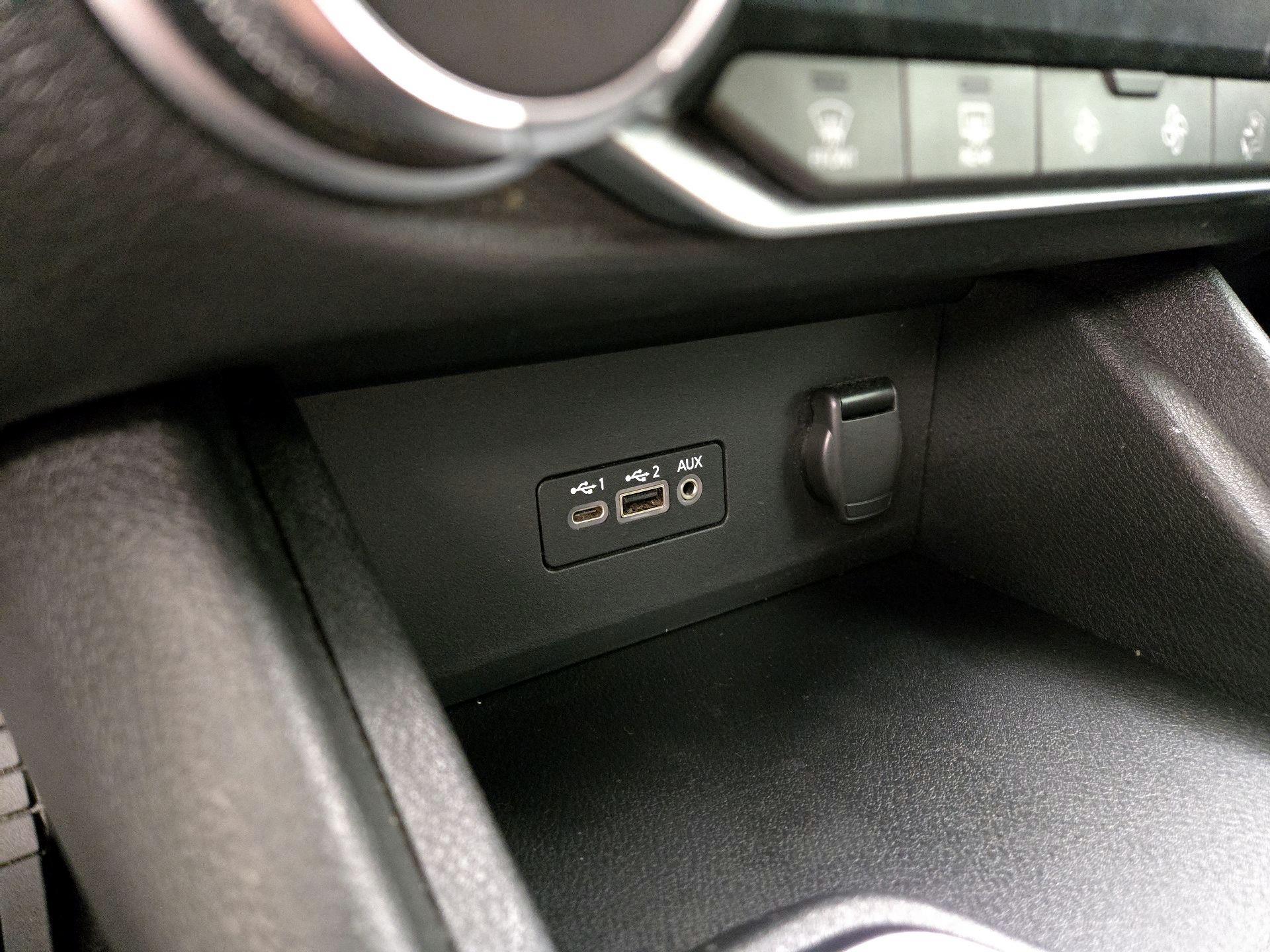 Thumbnail: 2021 Nissan Sentra - 18