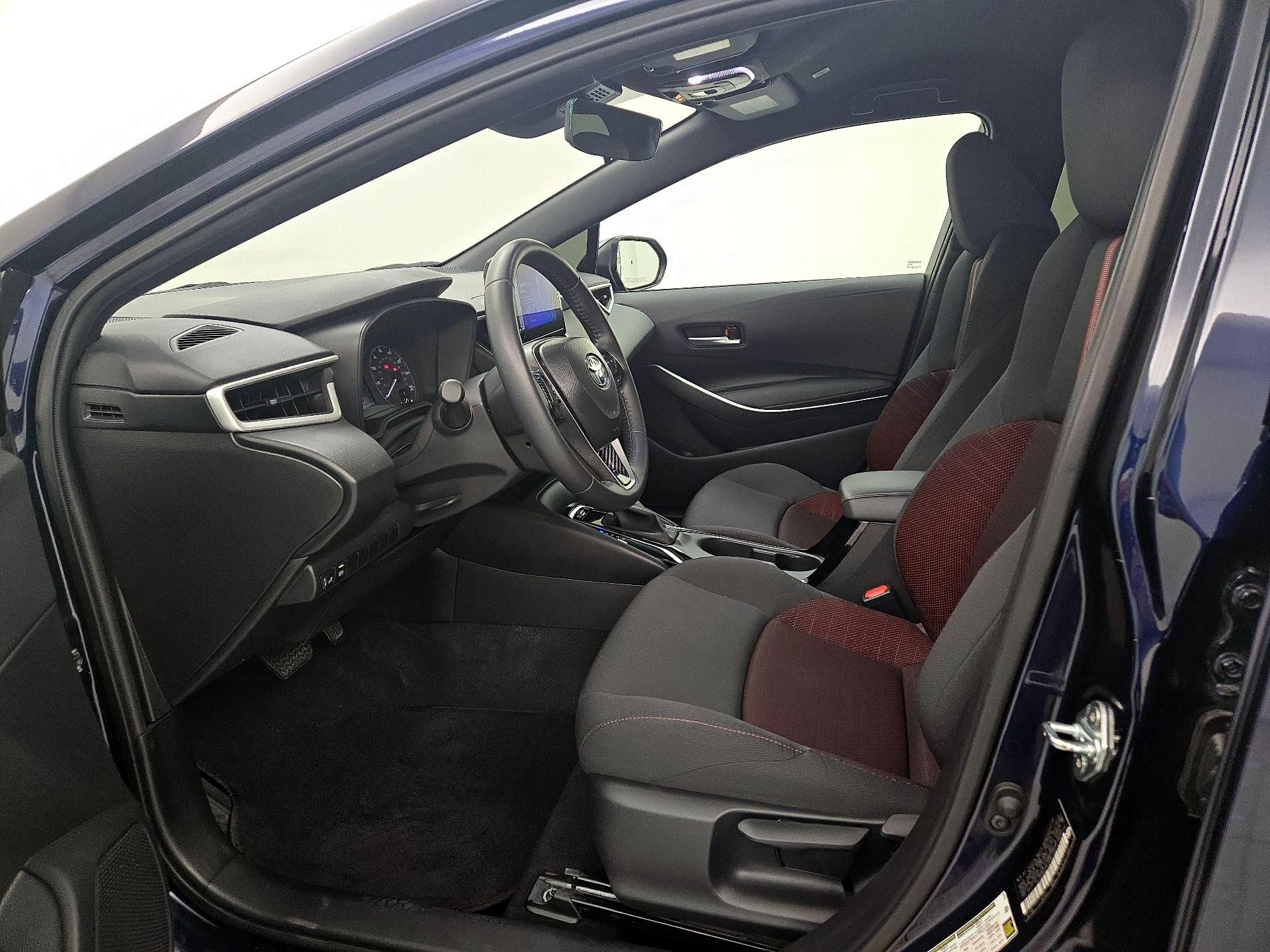 Thumbnail: 2025 Toyota Corolla - 11