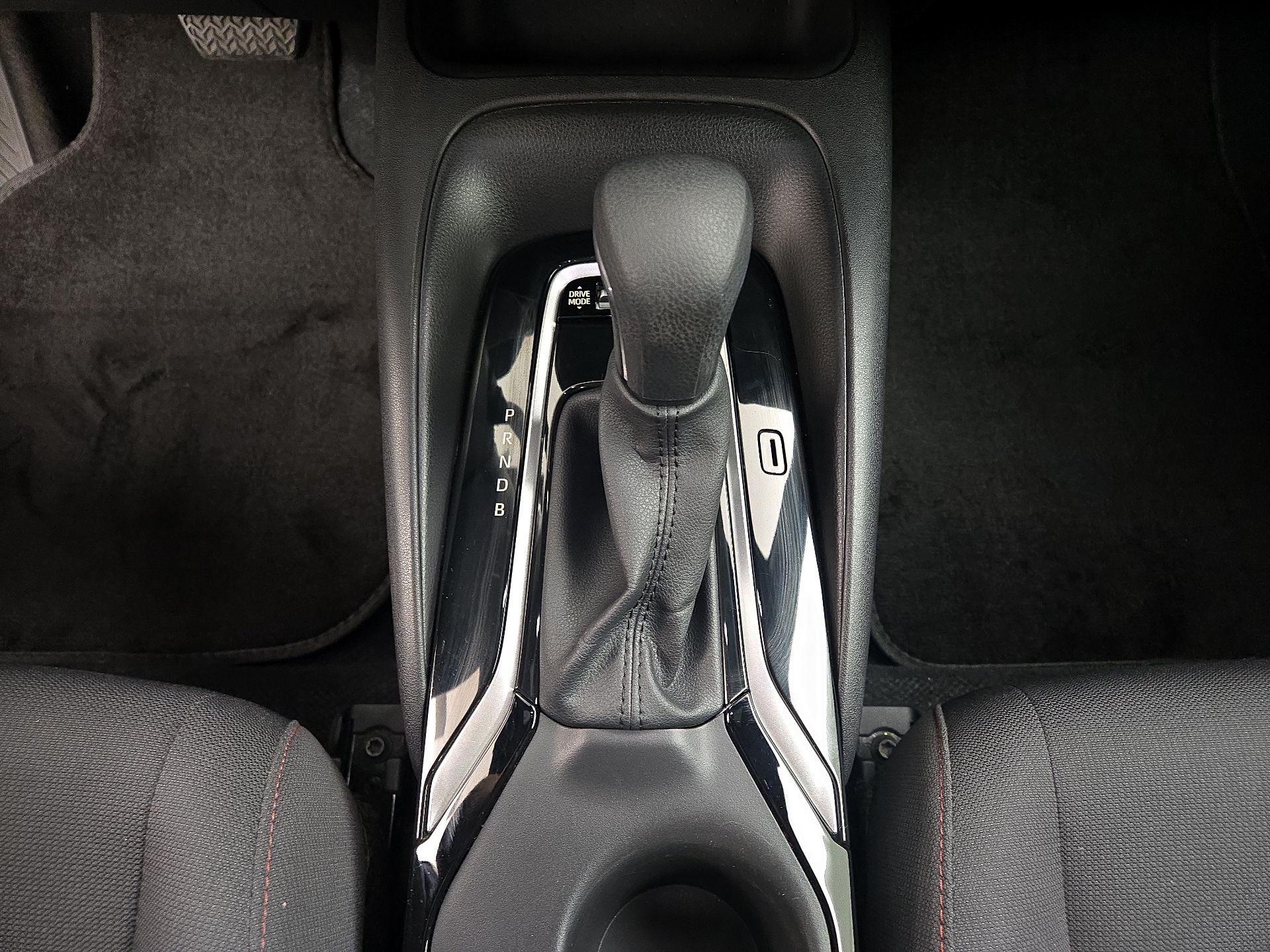 Thumbnail: 2025 Toyota Corolla - 18