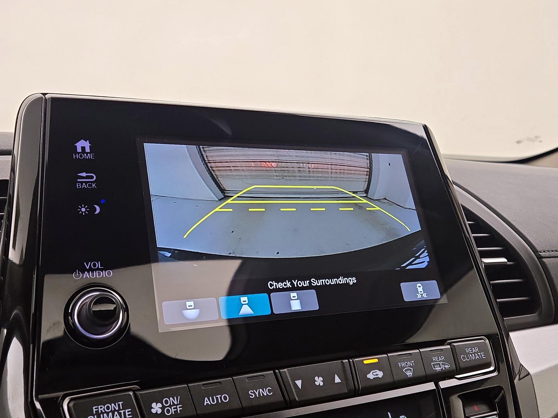 Thumbnail: 2020 Honda Odyssey - 14