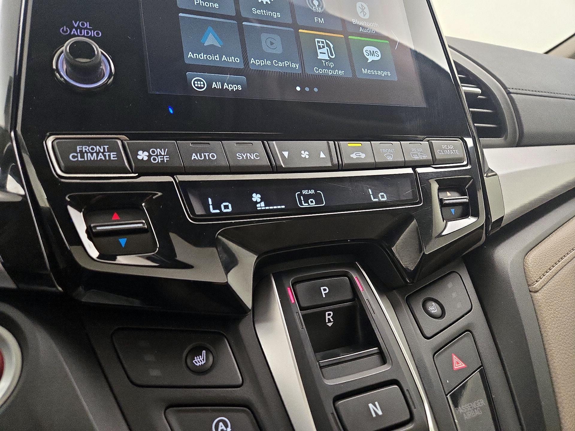 Thumbnail: 2020 Honda Odyssey - 16