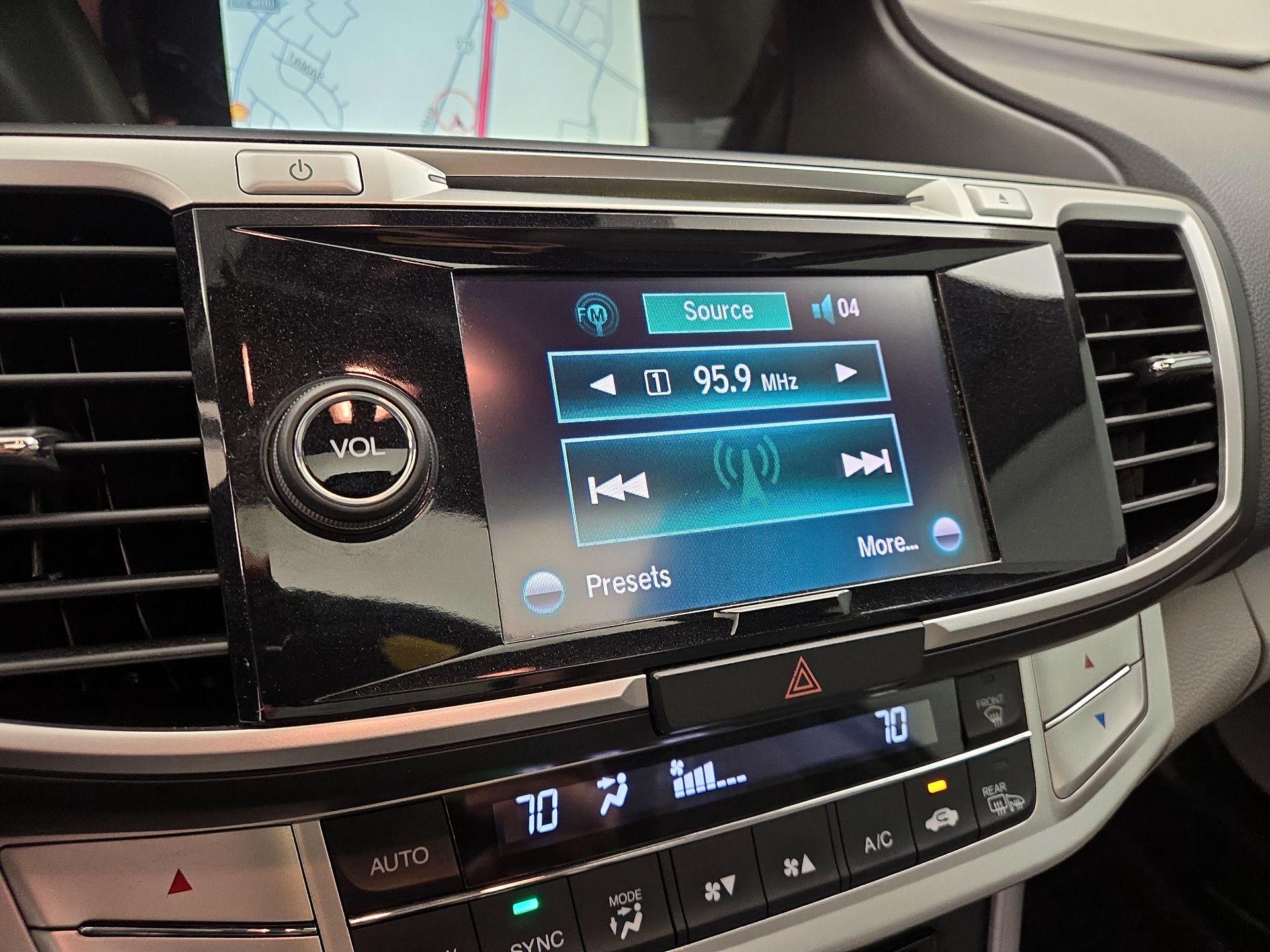 Thumbnail: 2014 Honda Accord - 16
