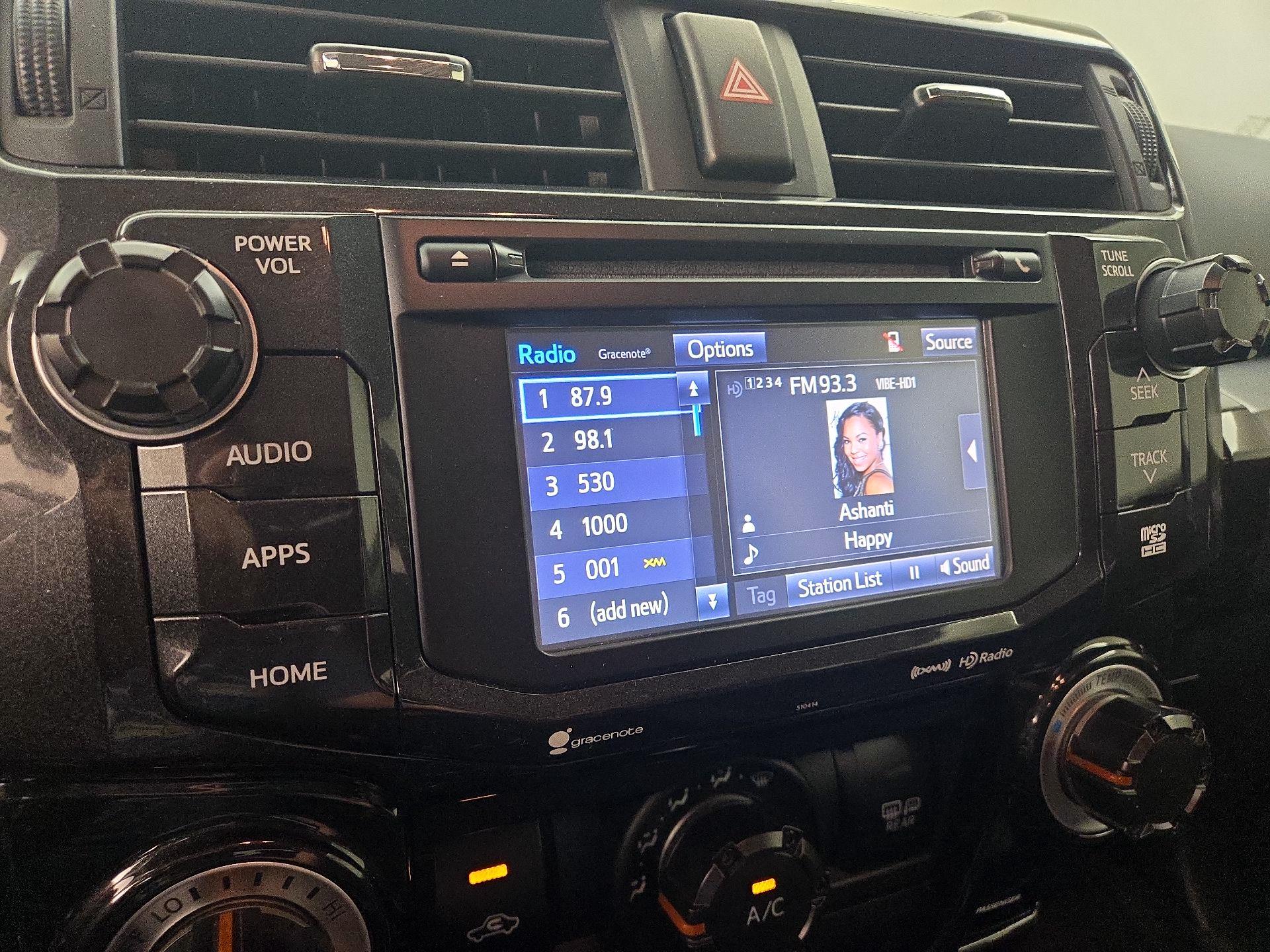 Thumbnail: 2019 Toyota 4Runner - 15