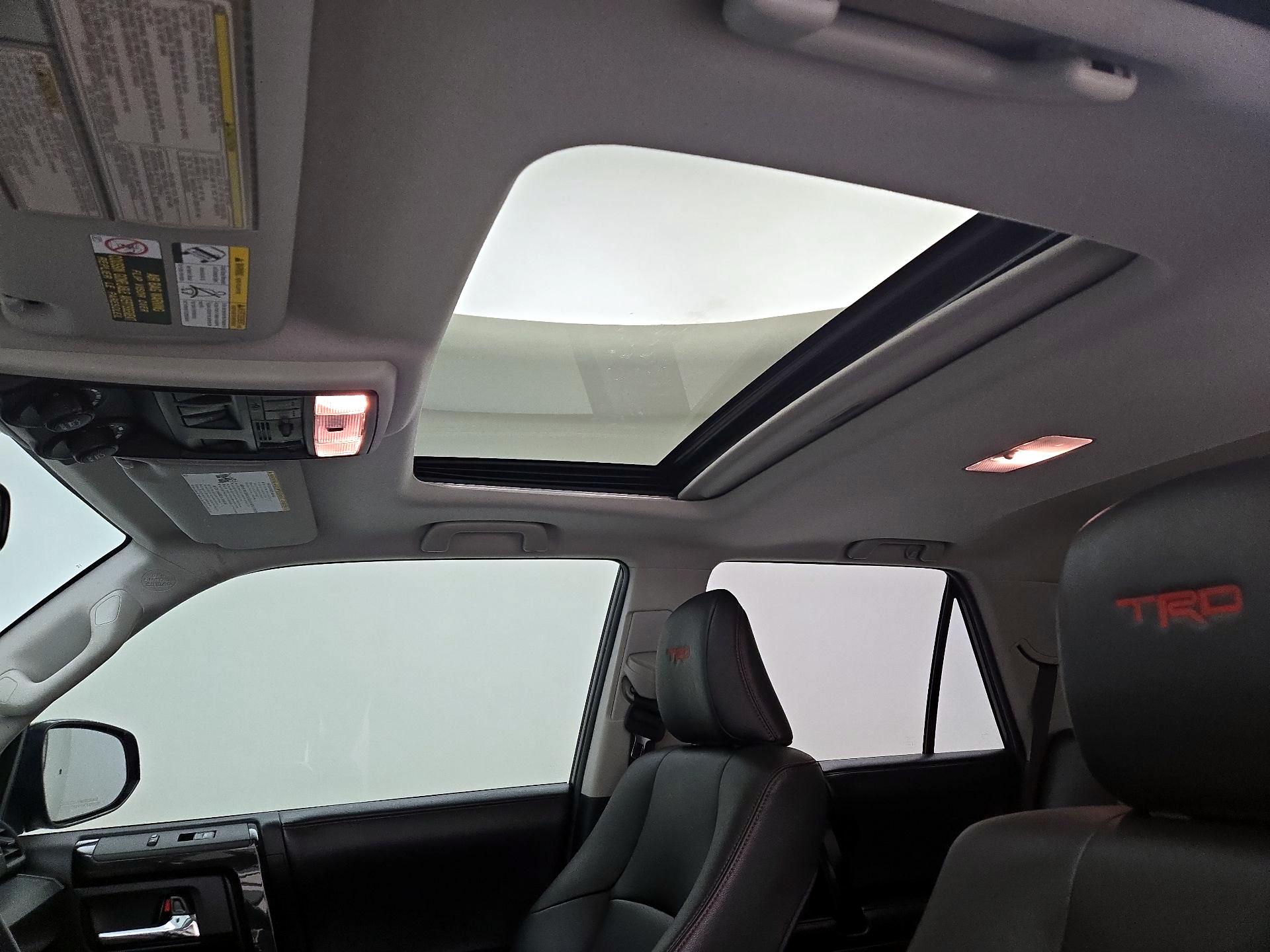 Thumbnail: 2019 Toyota 4Runner - 19